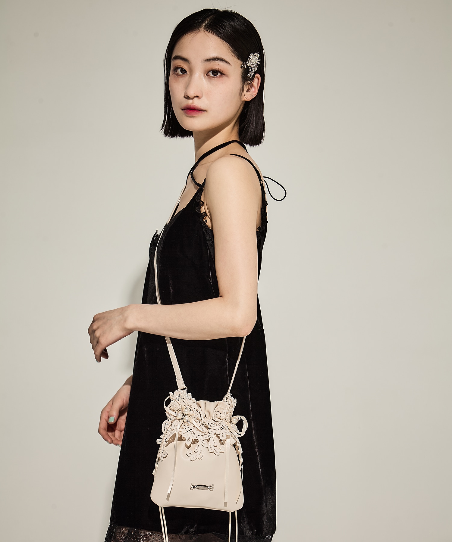 lace flower drawstring sacoche tanakadaisuke