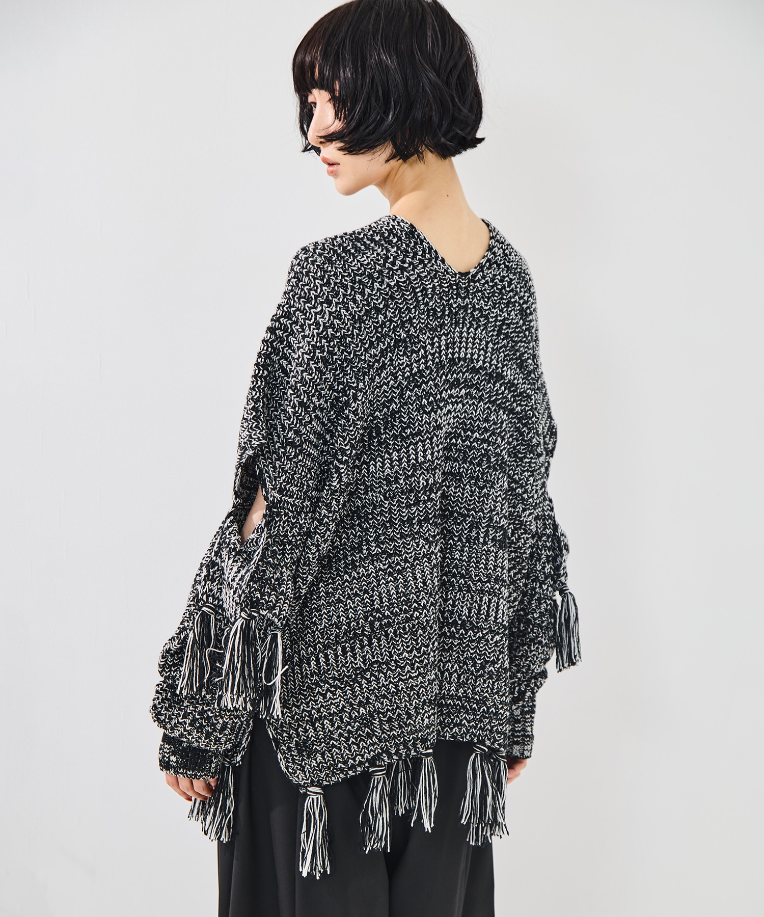 Fringe knit sulvam