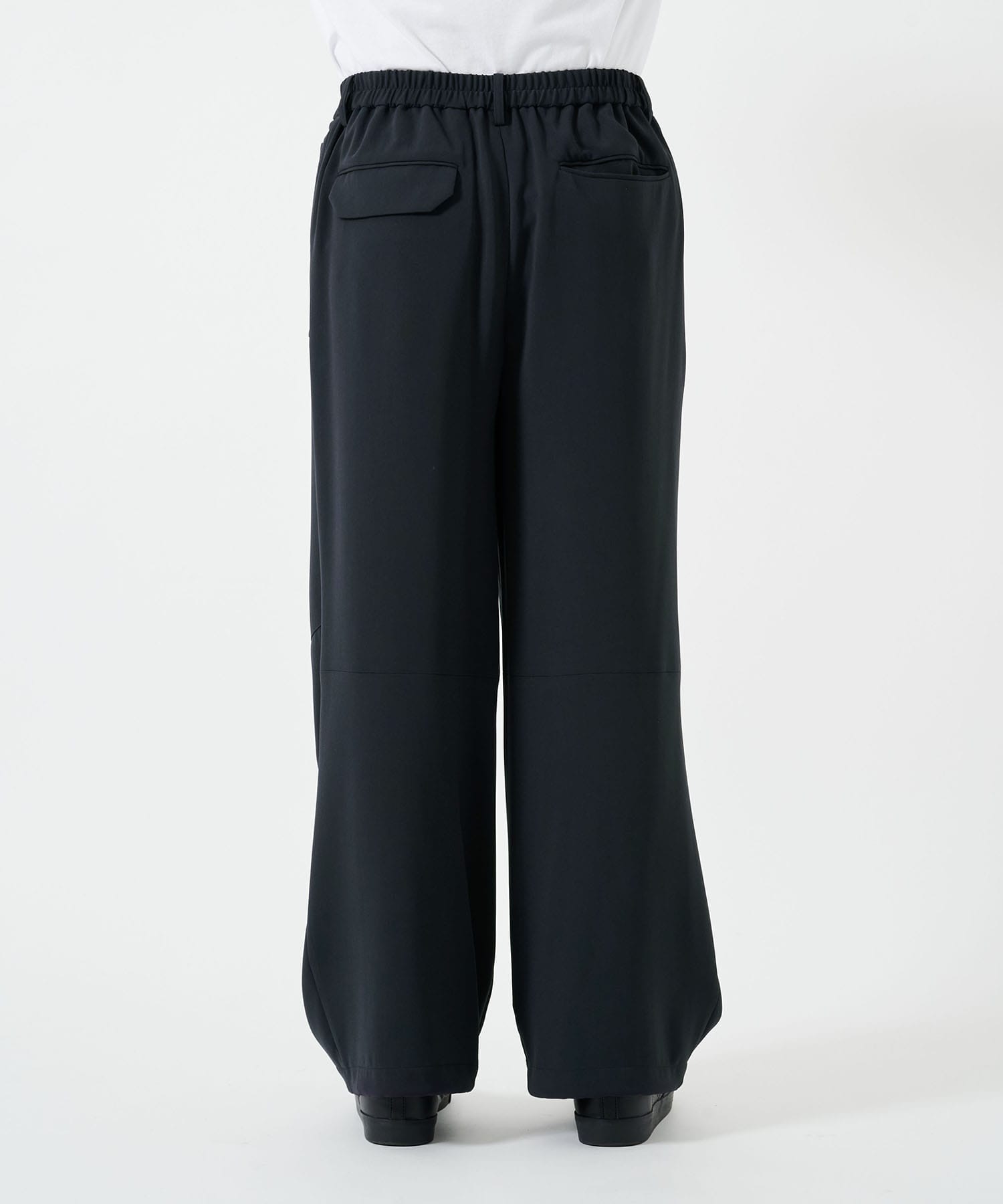 ESSENTIAL RELAX WIDE PANTS STUDIOUS