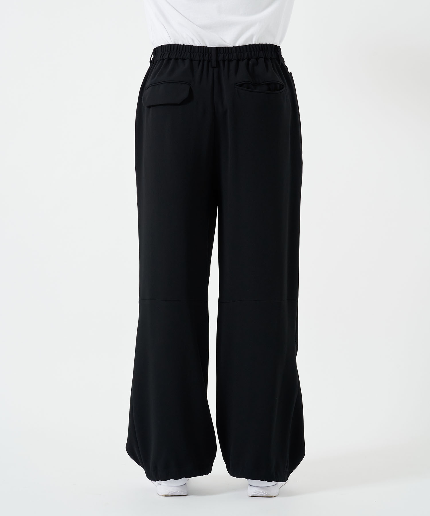 ESSENTIAL RELAX WIDE PANTS STUDIOUS