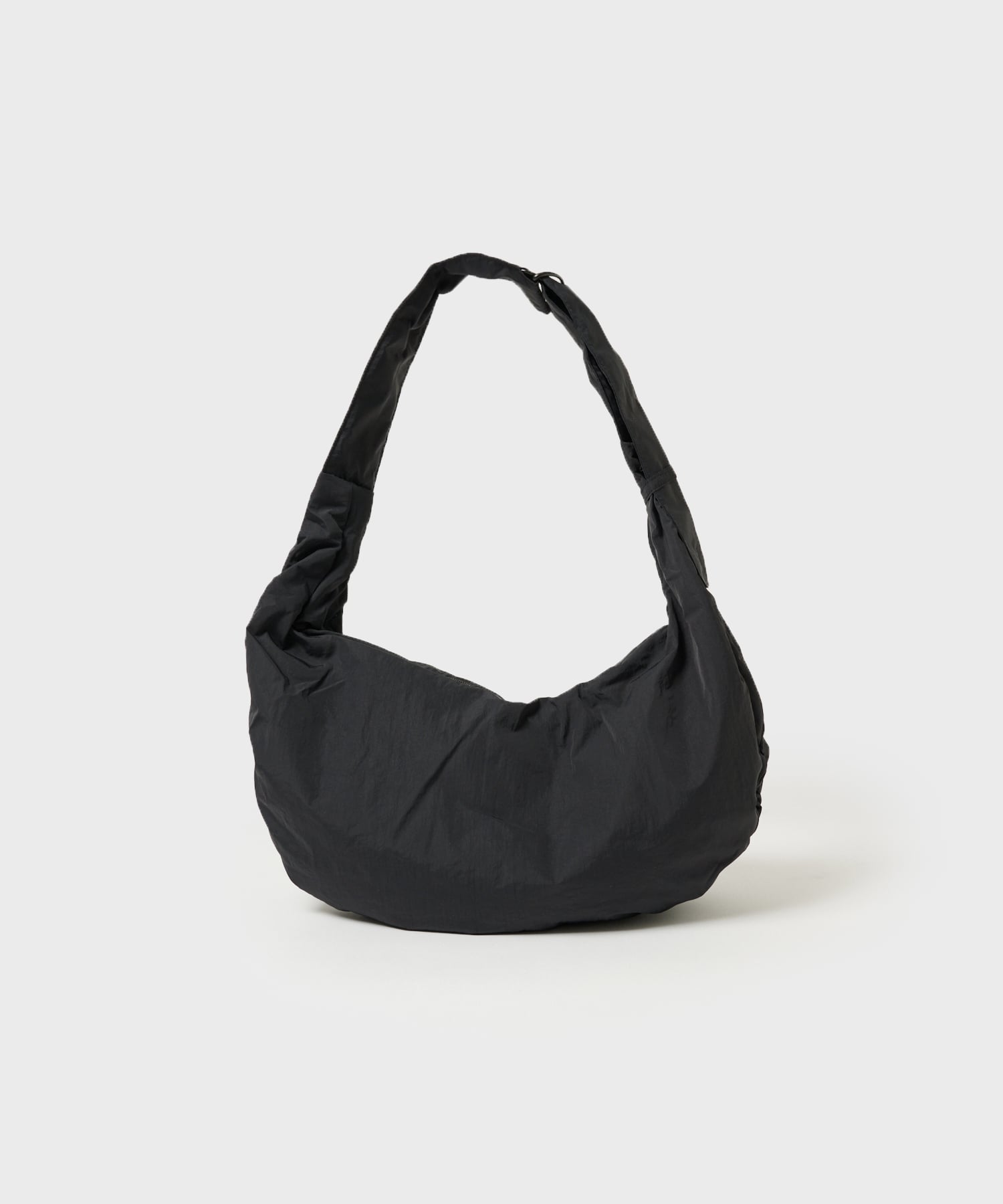 AIR NYLON SHOULDER BAG STUDIOUS