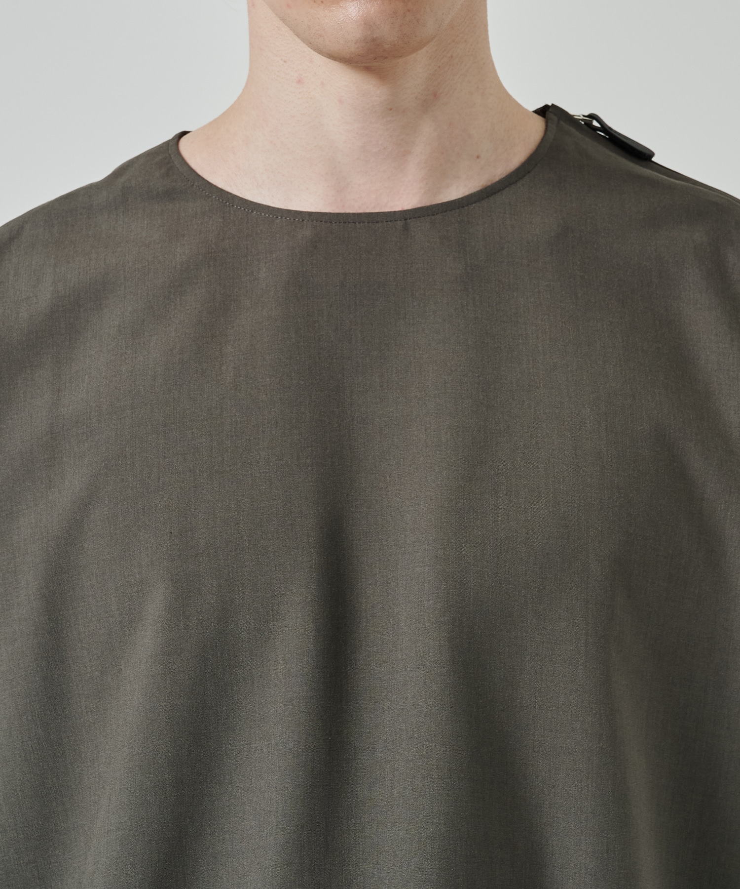 THE SIDE ZIP PULLOVER SHIRT SHORT SLEEVE THE RERACS