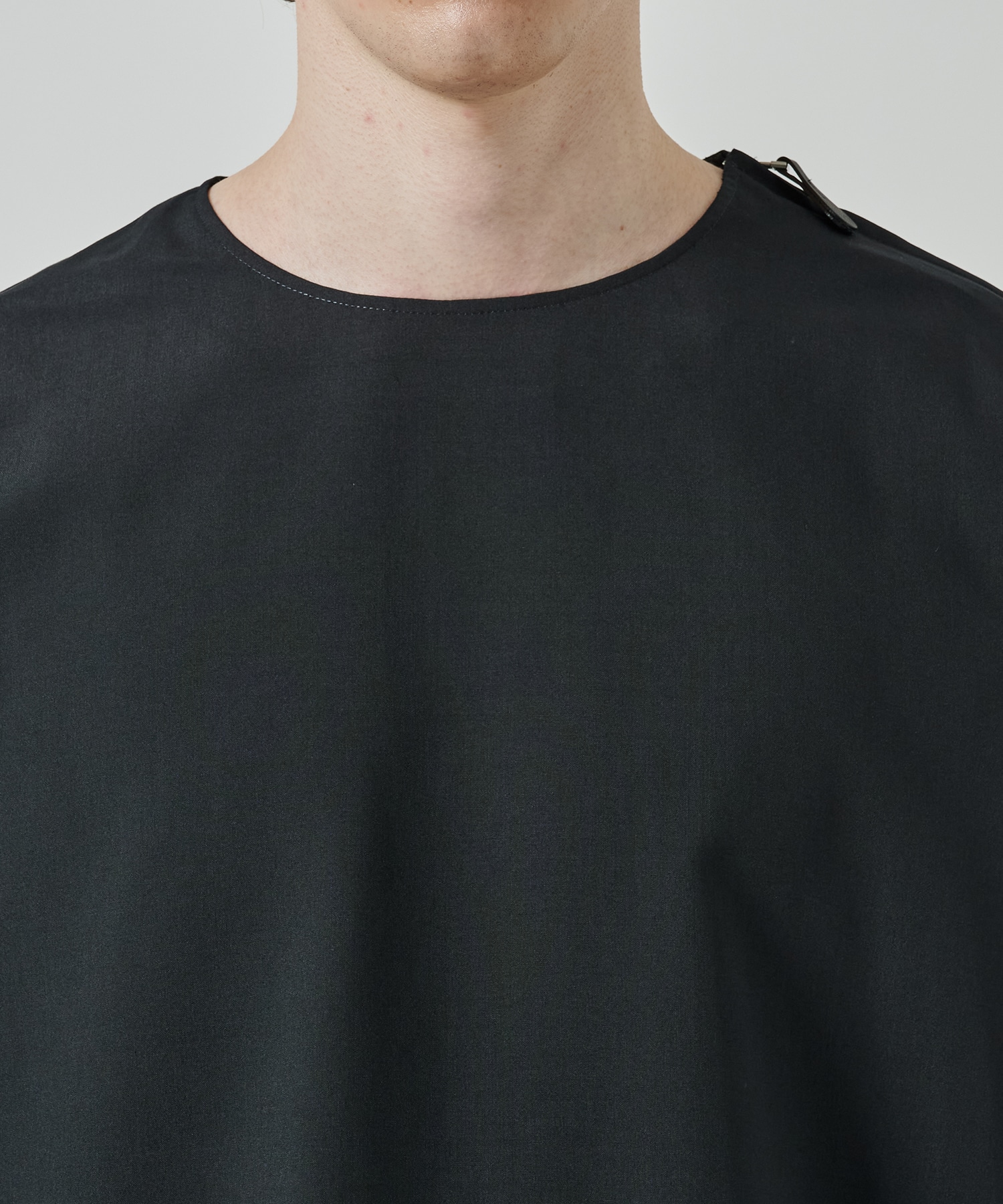 THE SIDE ZIP PULLOVER SHIRT SHORT SLEEVE THE RERACS