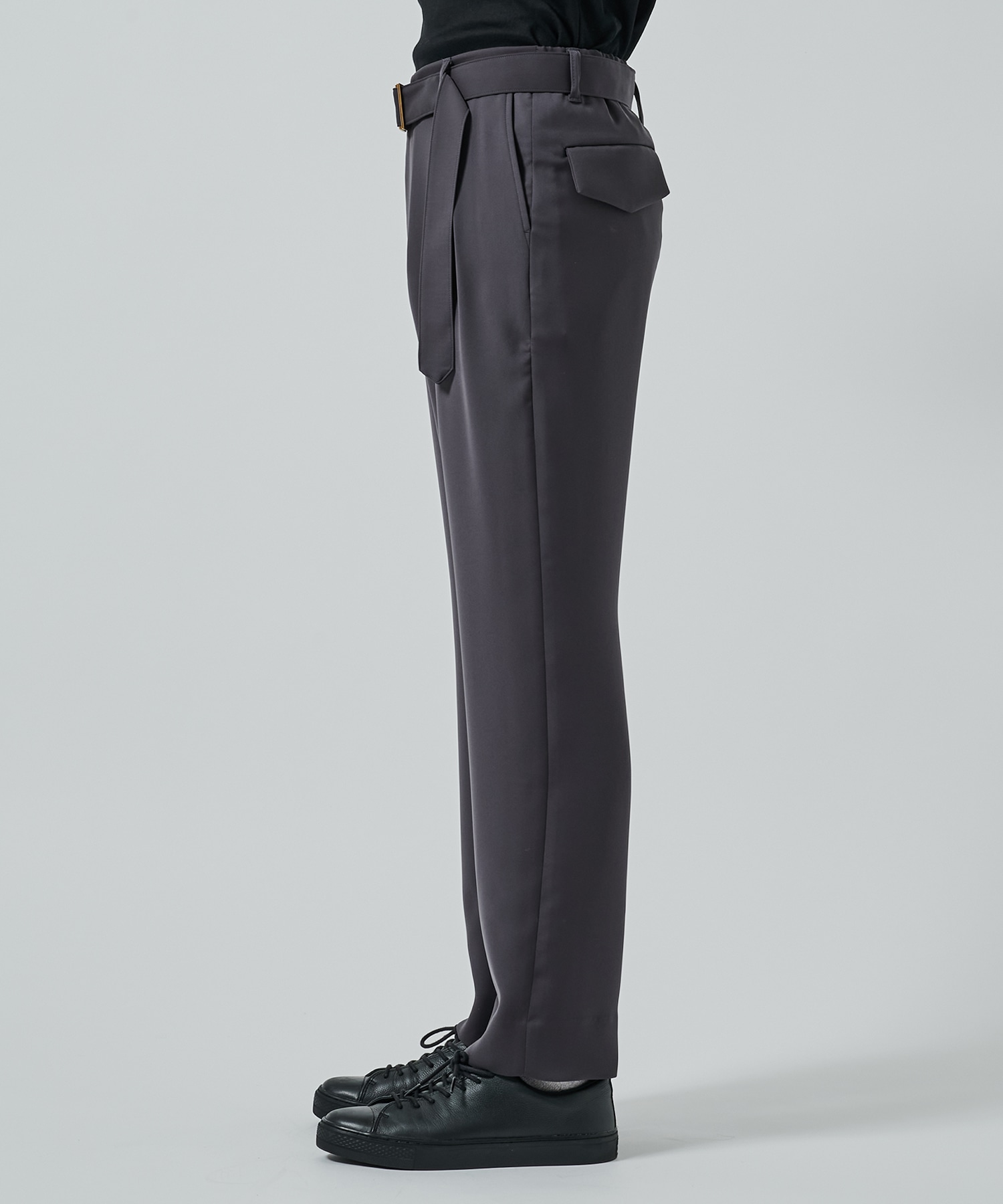 Dry Double Satin 1Tuck Pant with Long Belt CULLNI