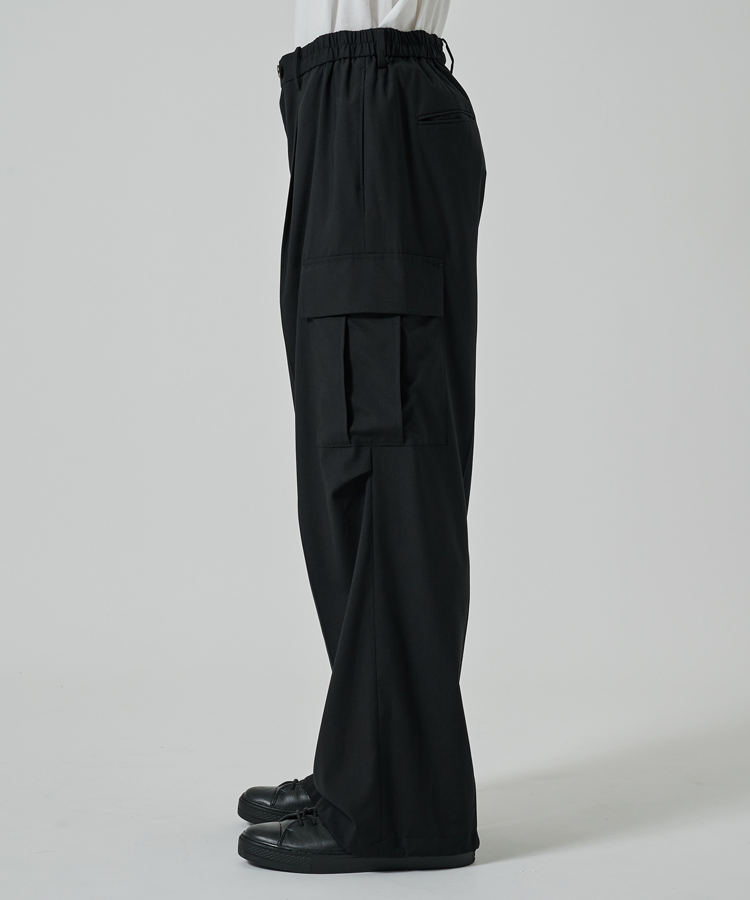 【涼しいウール】COOL WOOL CARGO PANTS STUDIOUS