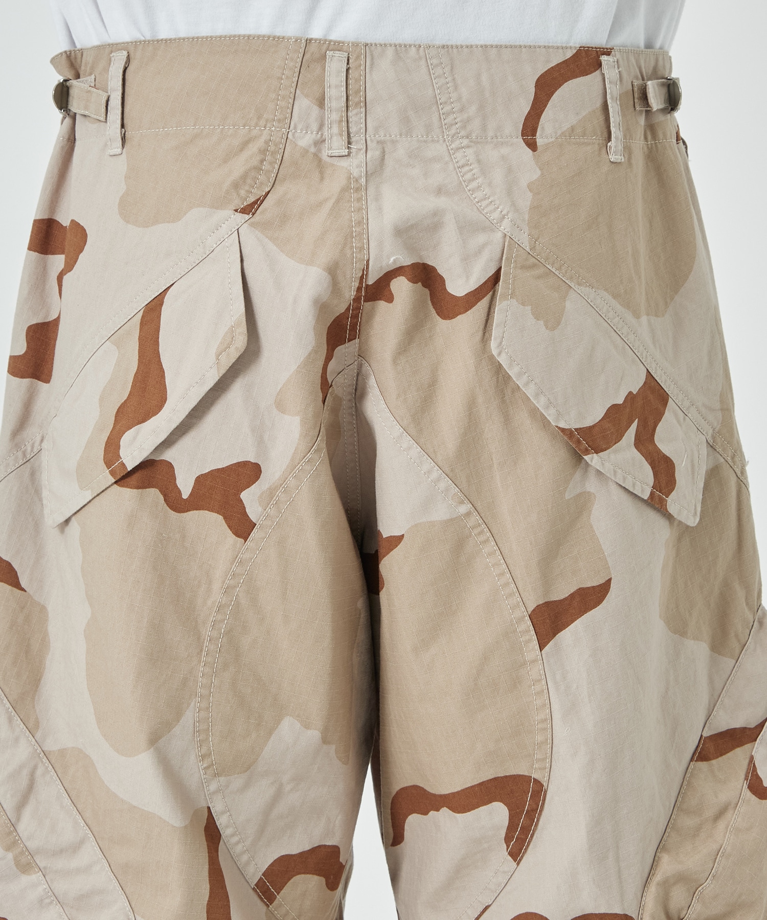 3D TWISTED CARGO SHORTS NVRFRGT