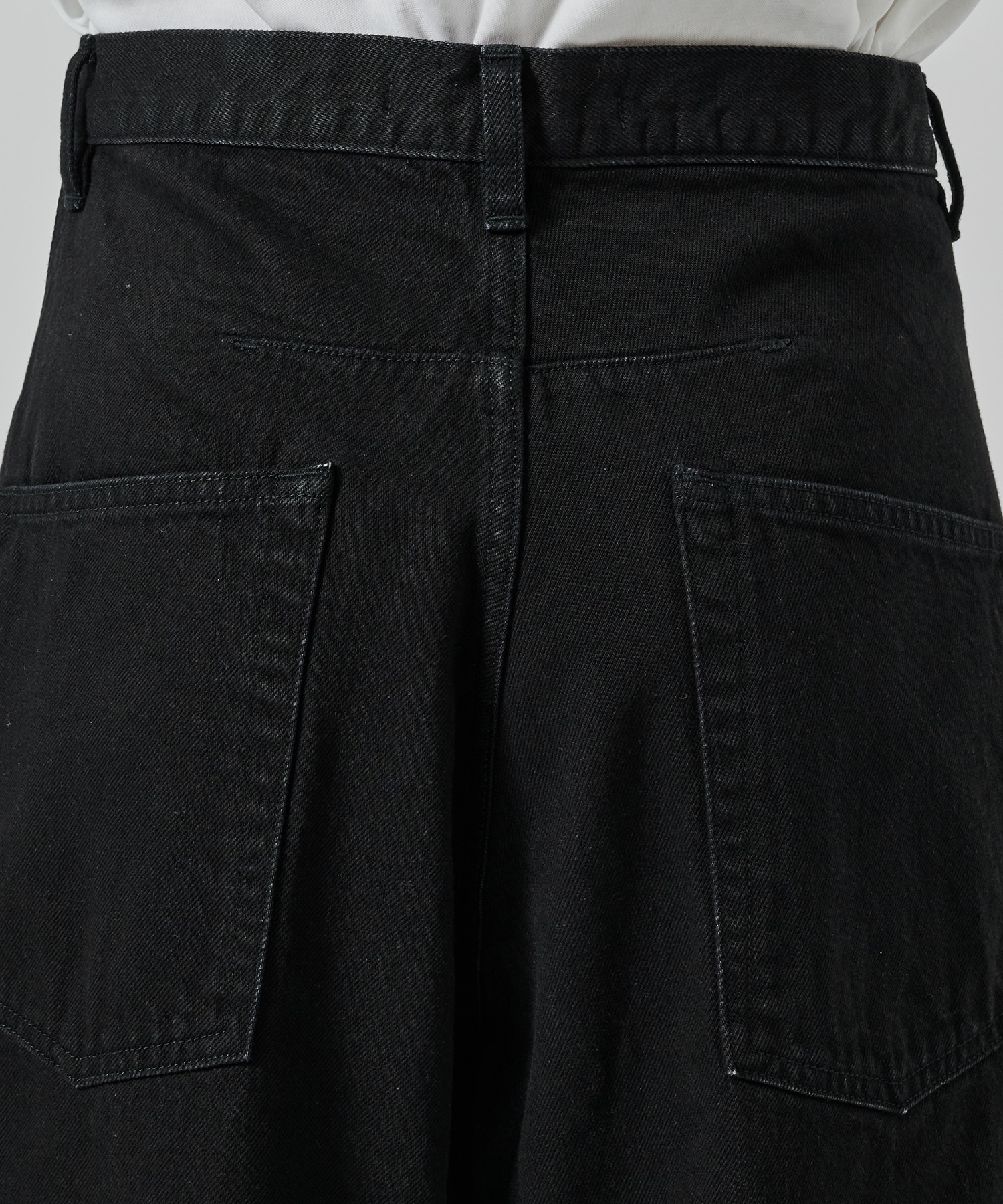 〈別注〉3D TWISTED SHORTS NVRFRGT