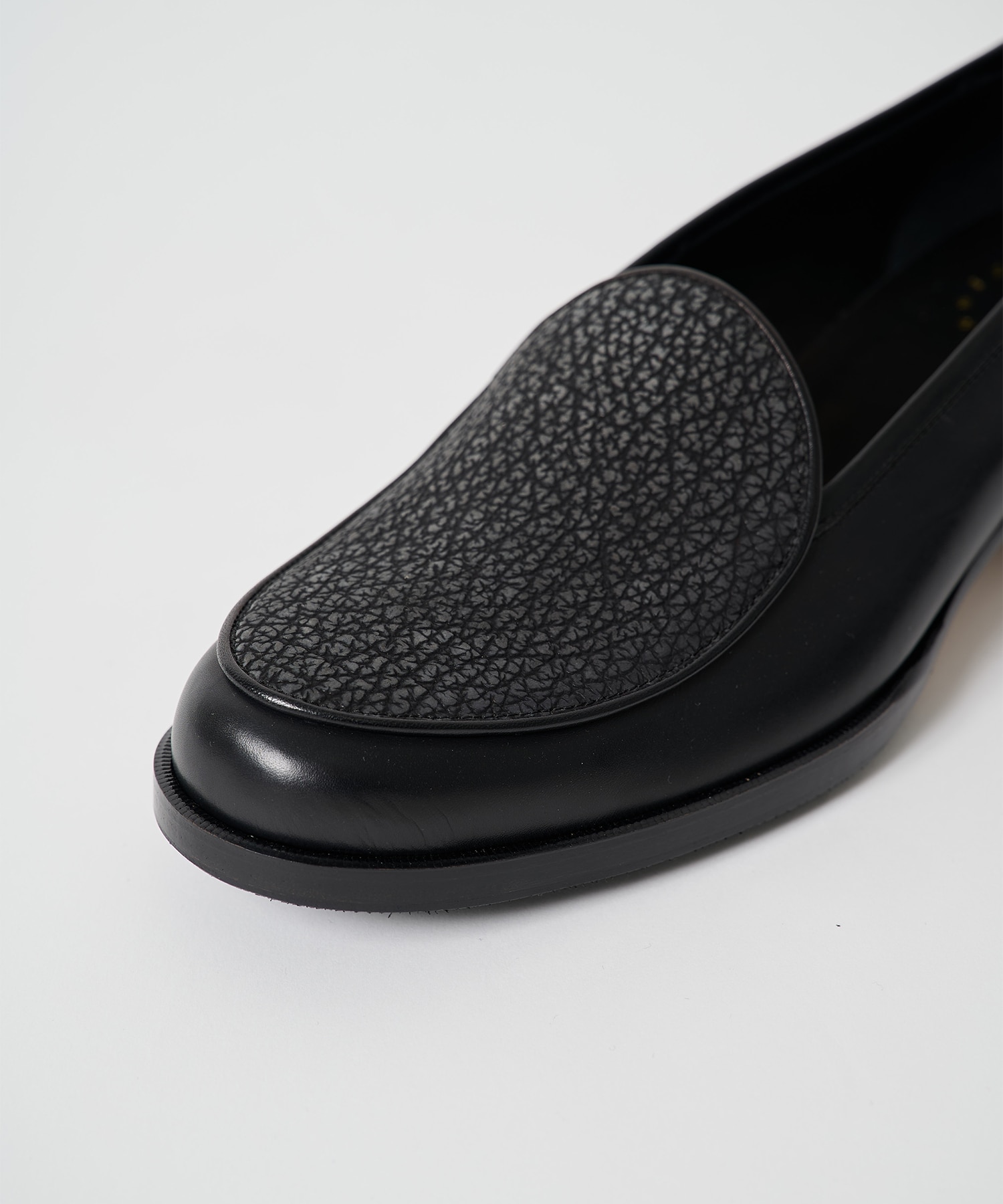 Re-lux Shark Skin × BabyCalf 