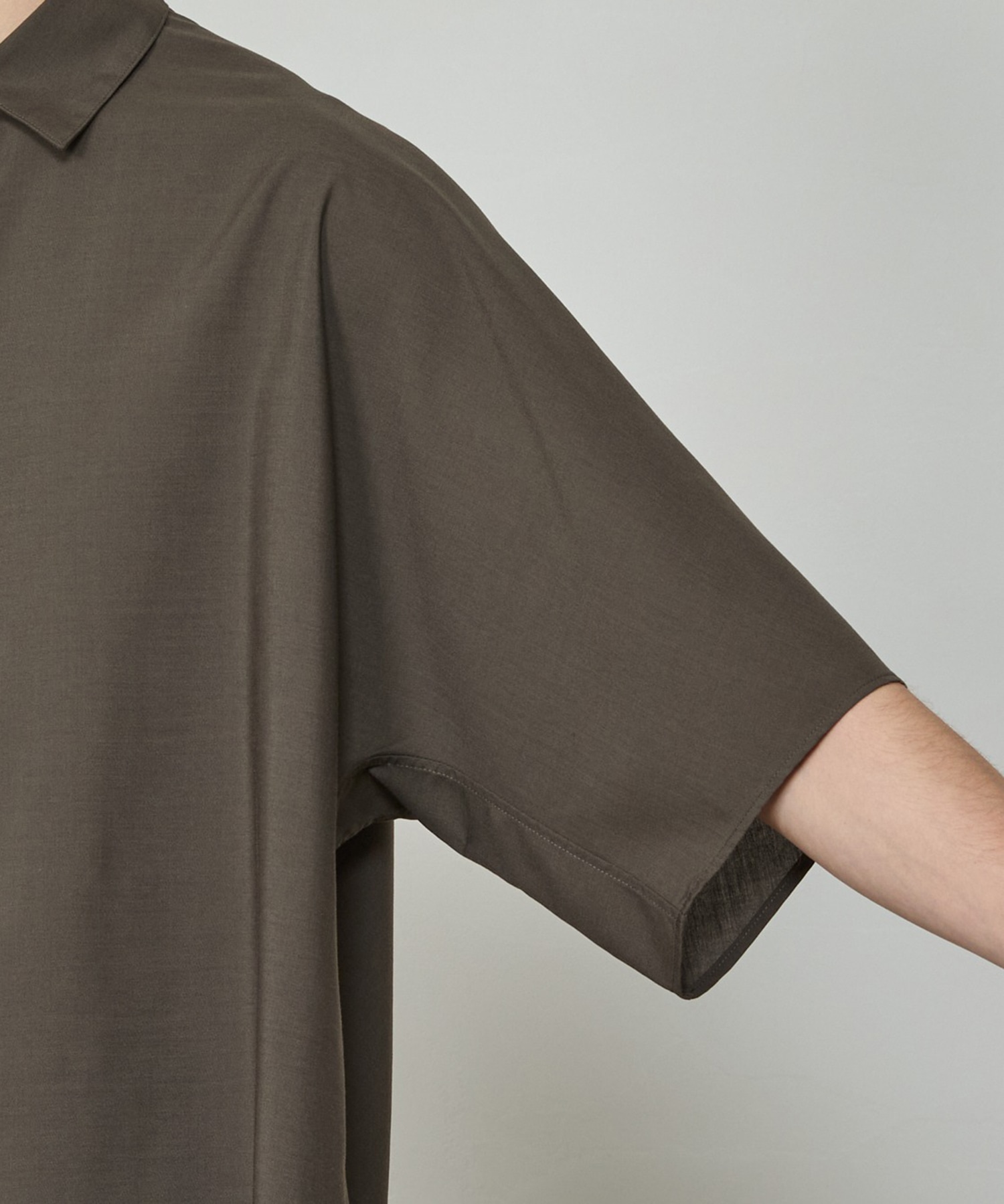 THE DOLMANSLEEVE SHIRT THE RERACS