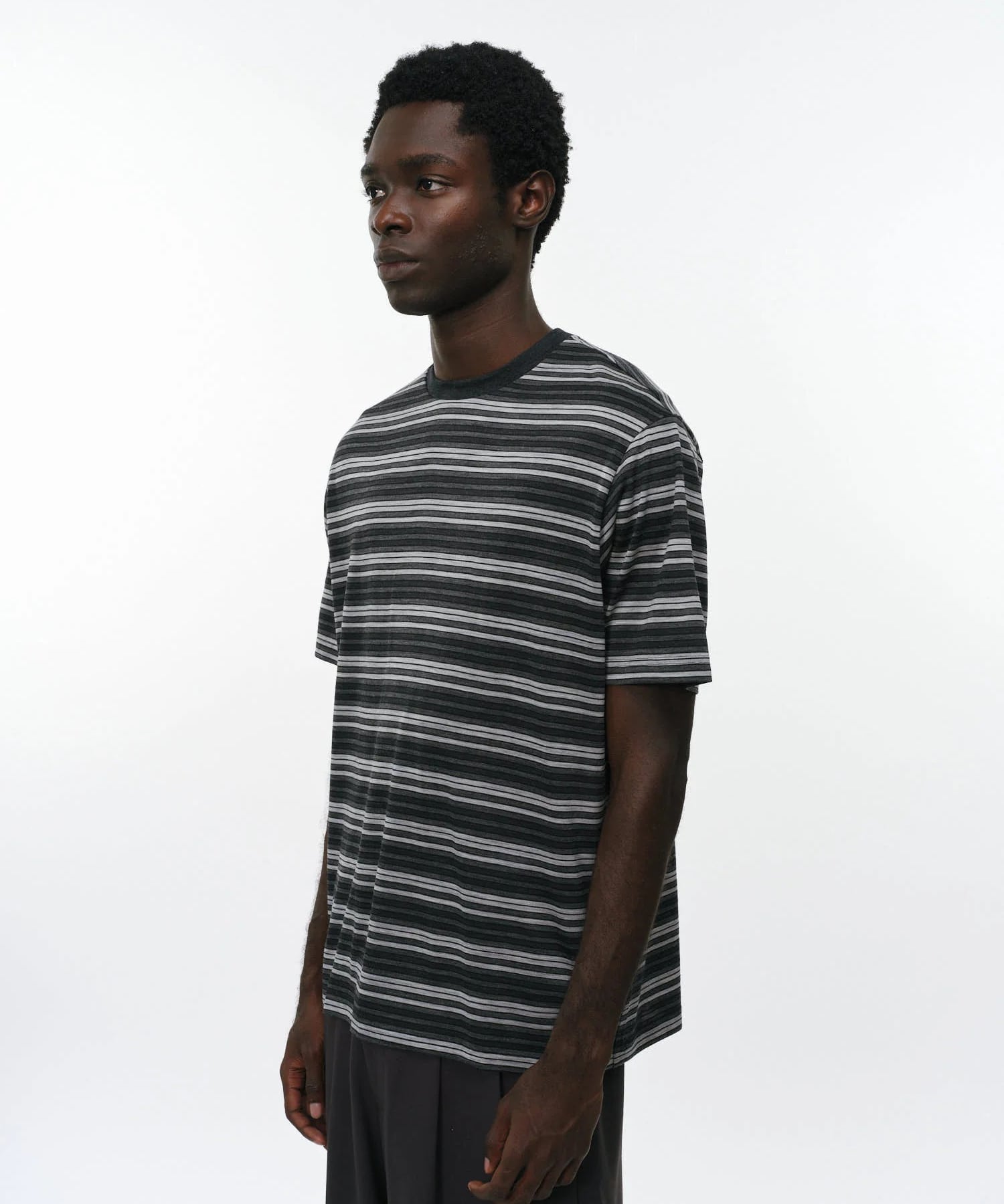 CREW NECK TEE 