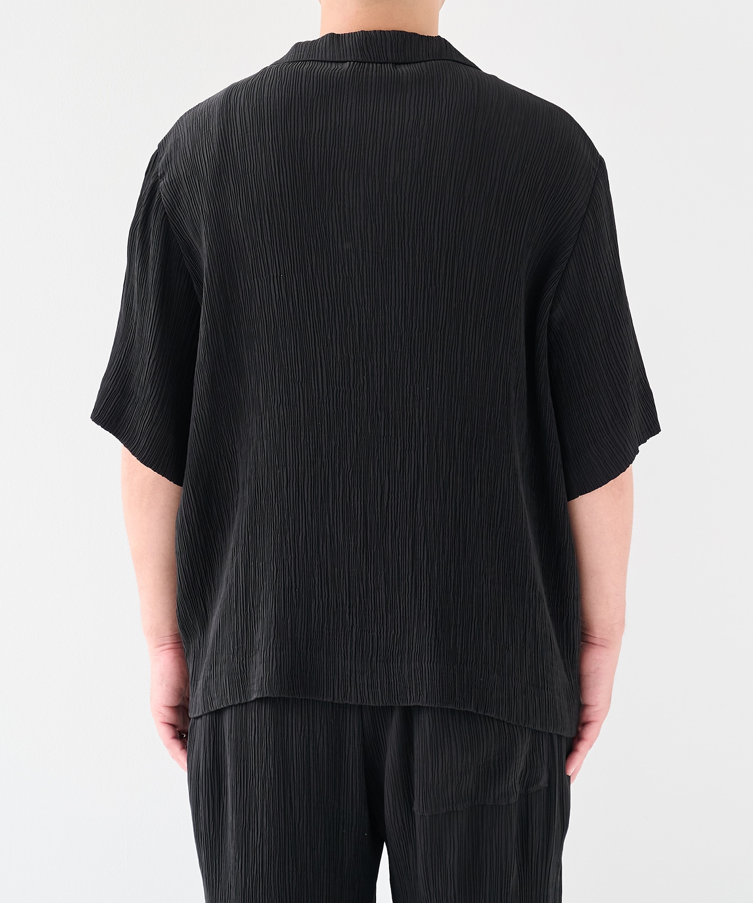 Silky Pleats Open Shirts STUDIOUS