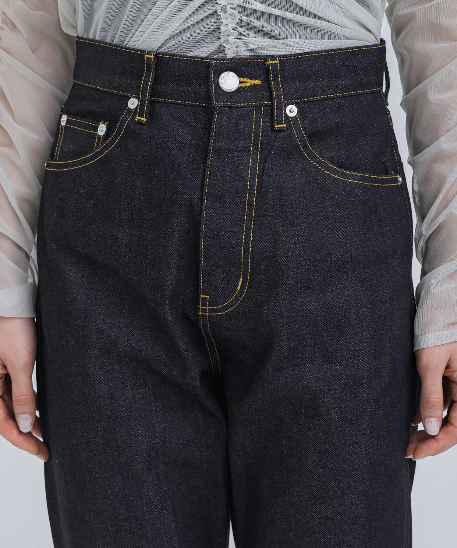 selvedge denim woman fits beautiful people