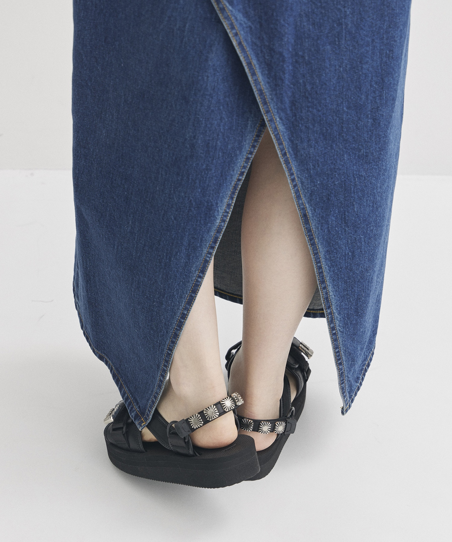 TOGA × SUICOKE TONO TOGA