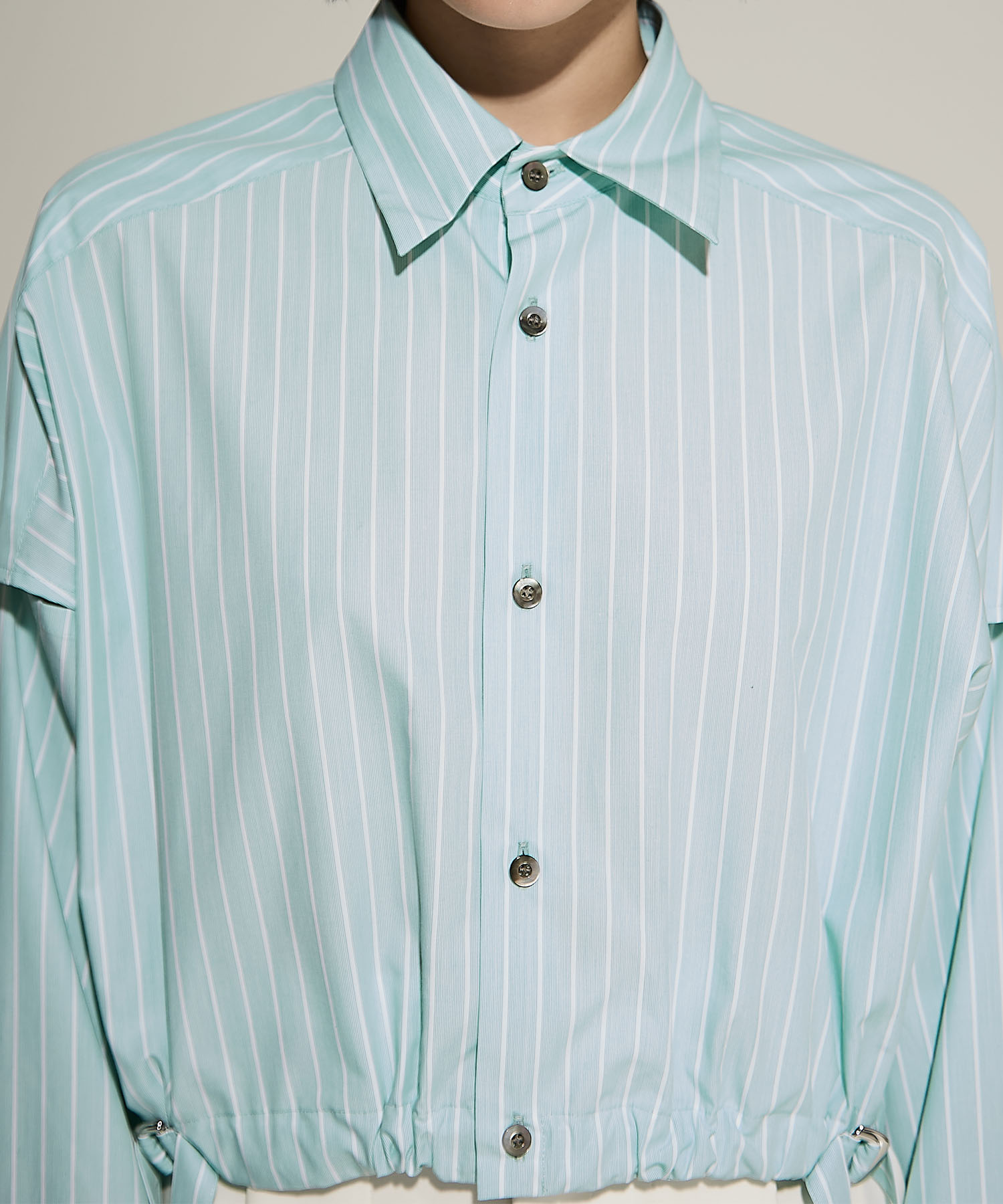 Double Belt Cropped Shirt UJOH