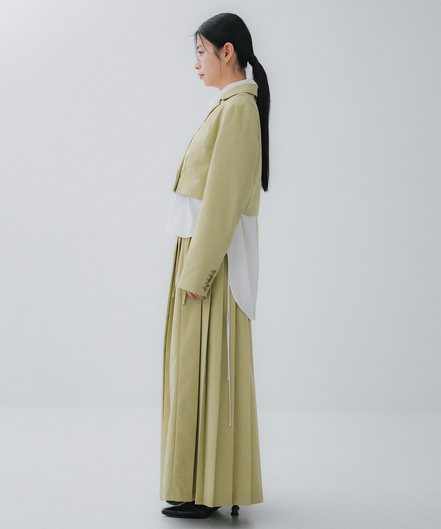SHORT JACKET WITH PLEATS WRAP SKIRT AMERI