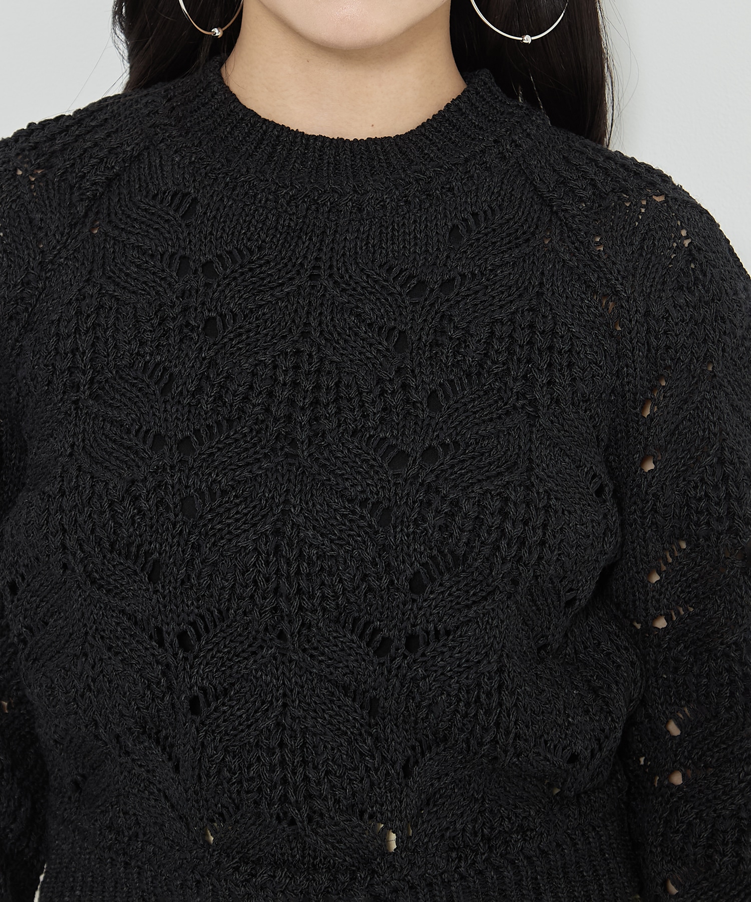 CROCHET SWEATER 