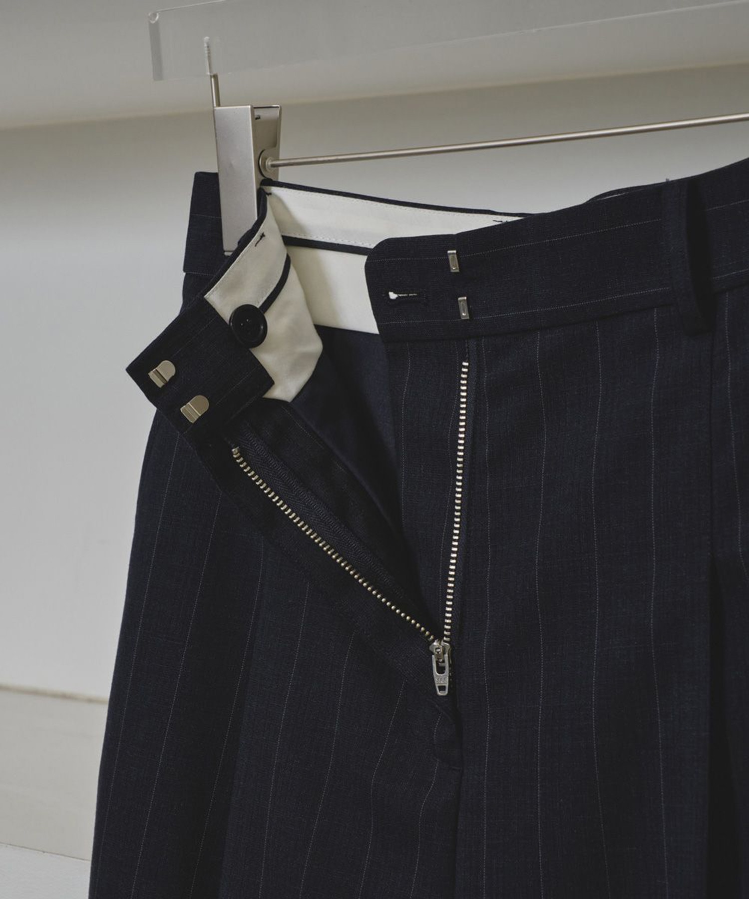 Stripe Tuck Ttrousers TODAYFUL
