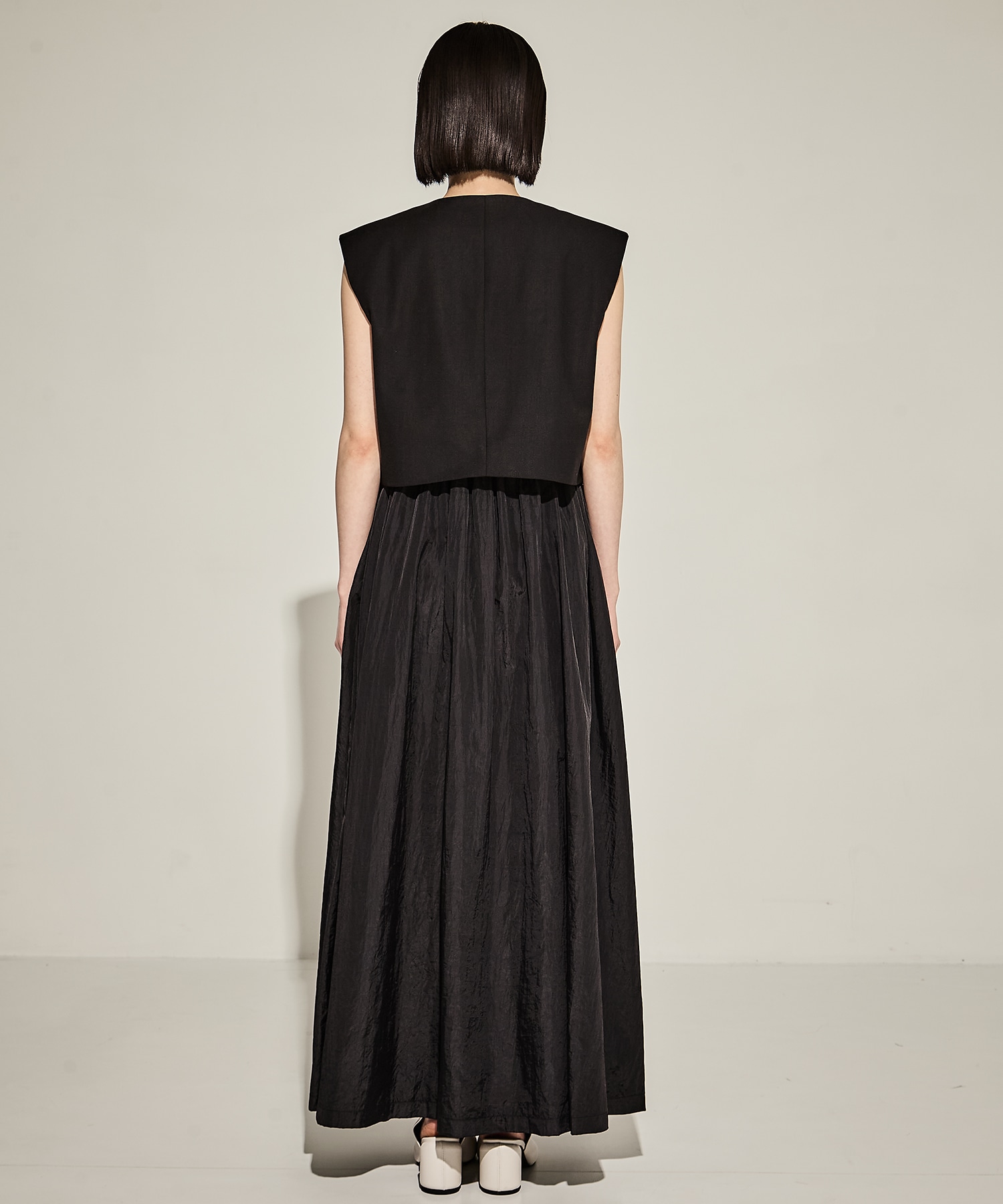 WAVE VEST WITH FLARE DRESS AMERI