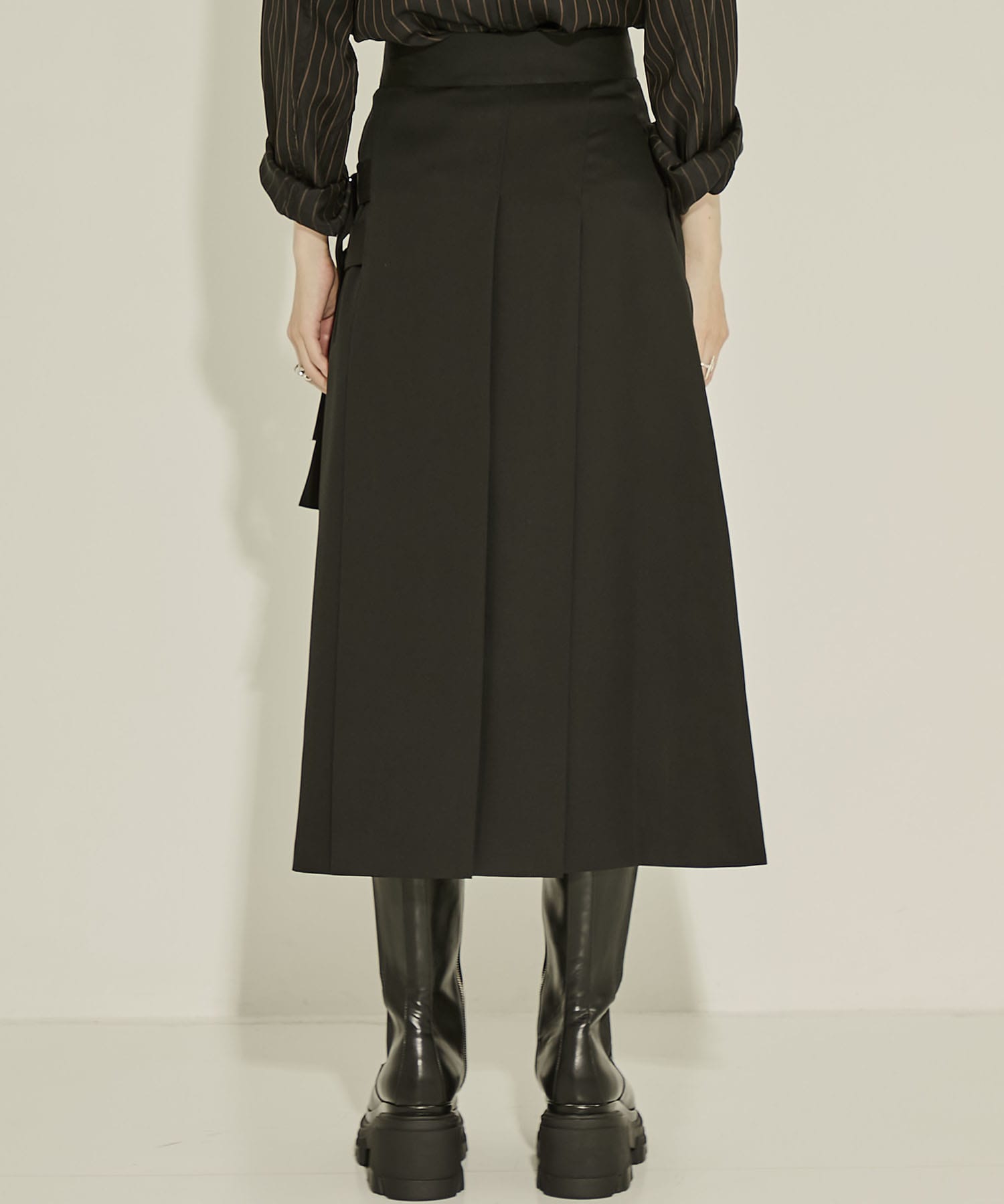 Double Belt Pleats SKT UJOH