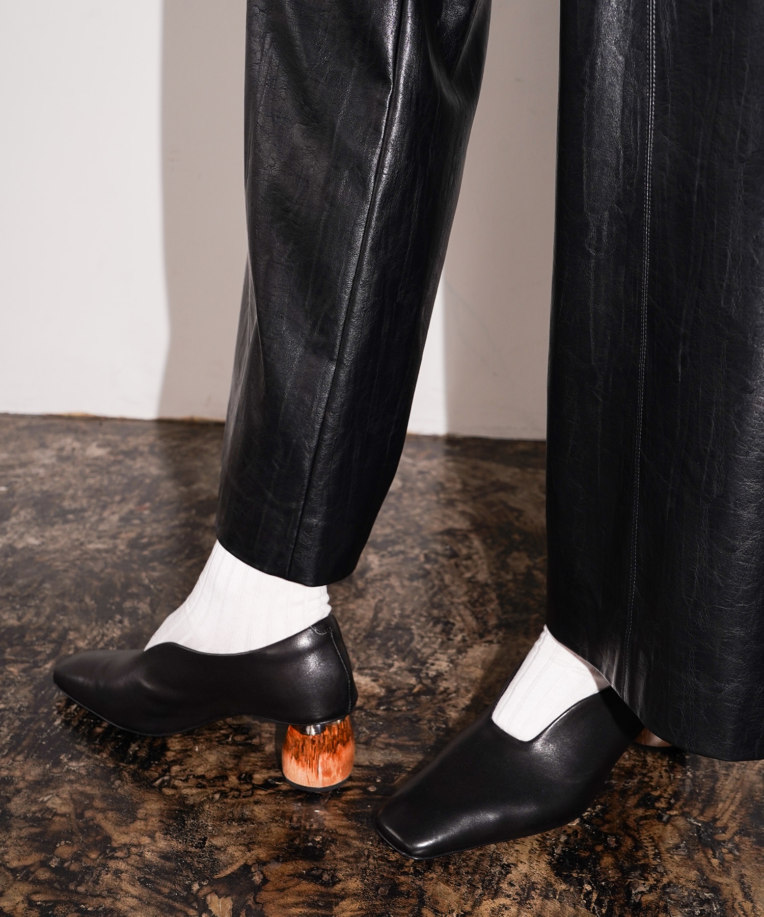 ARMA LEATHER PUMPS ALM