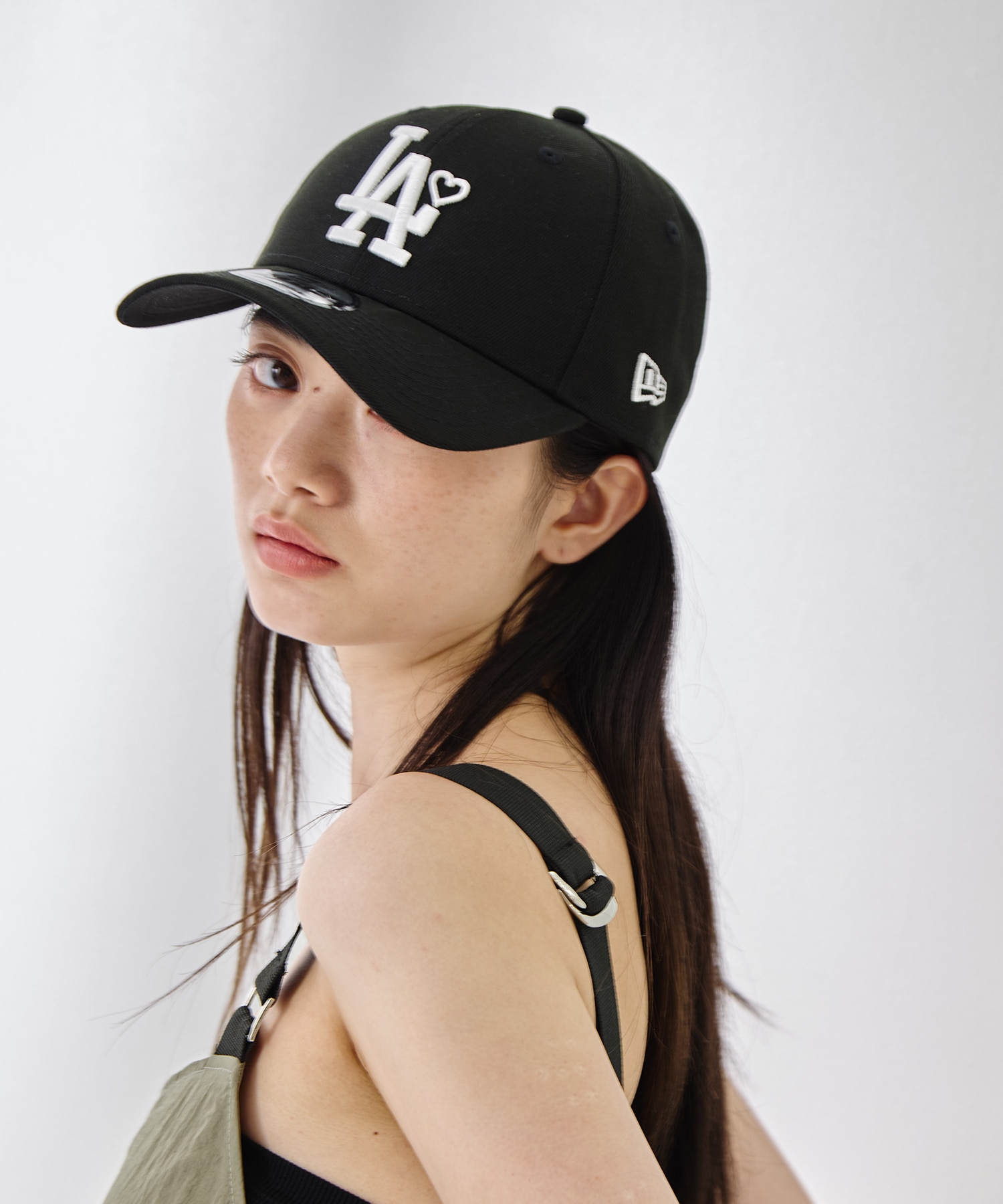 x Newera Dodgers CapBLK BASICKS