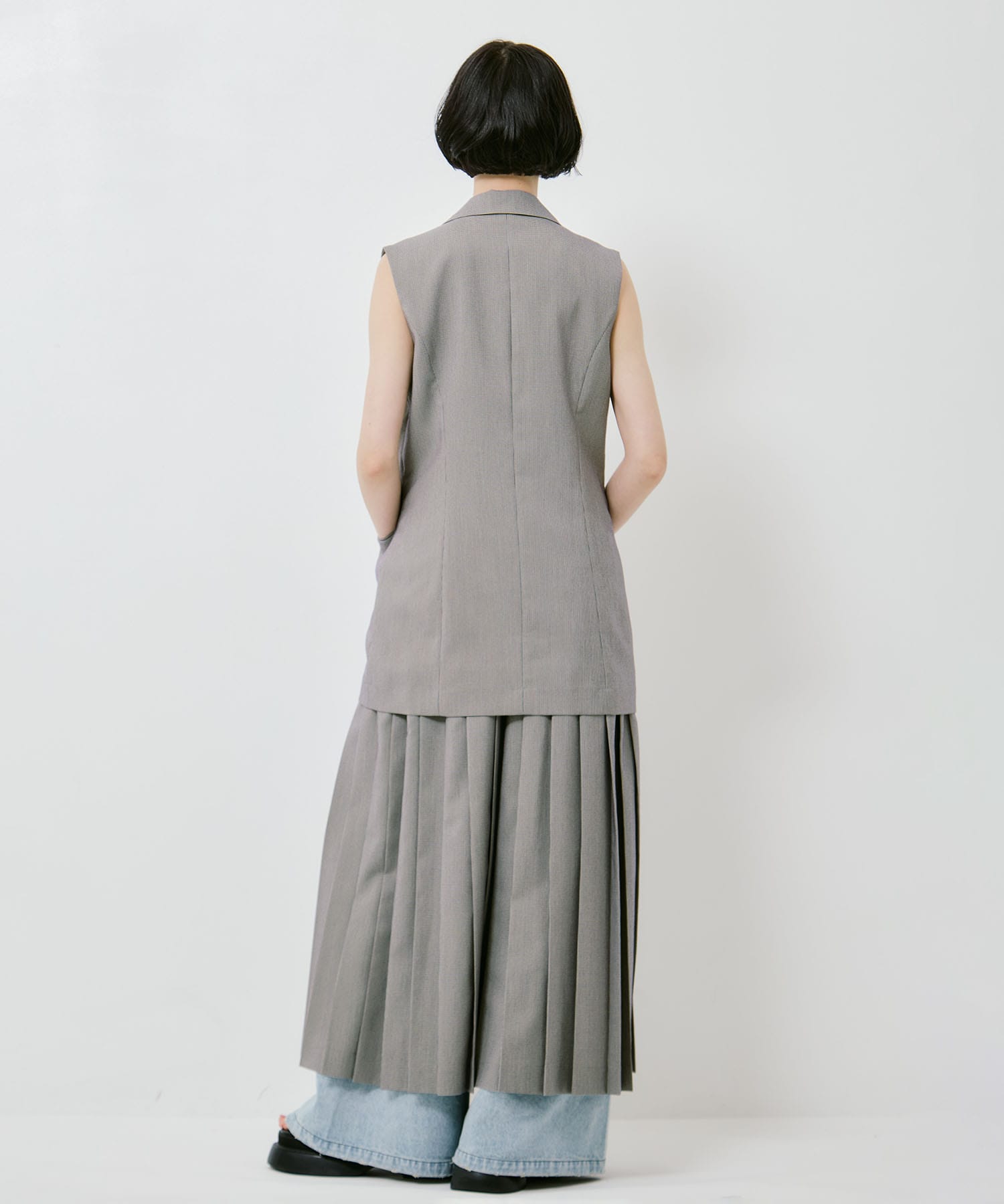 PLEATED SKIRT DOCKING SUIT DRESS AMERI