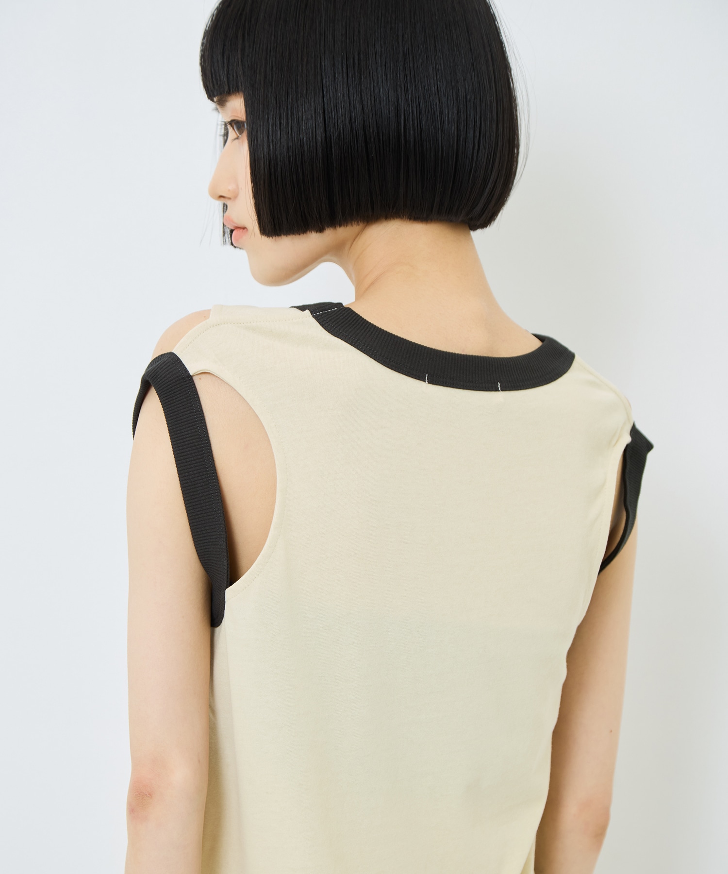 別注RINGER TANKTOP CINOH