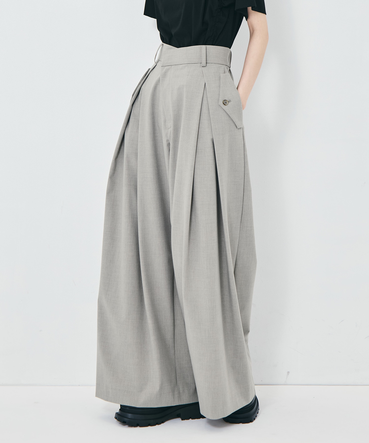 Flap Cargo Wide Pants STUDIOUS