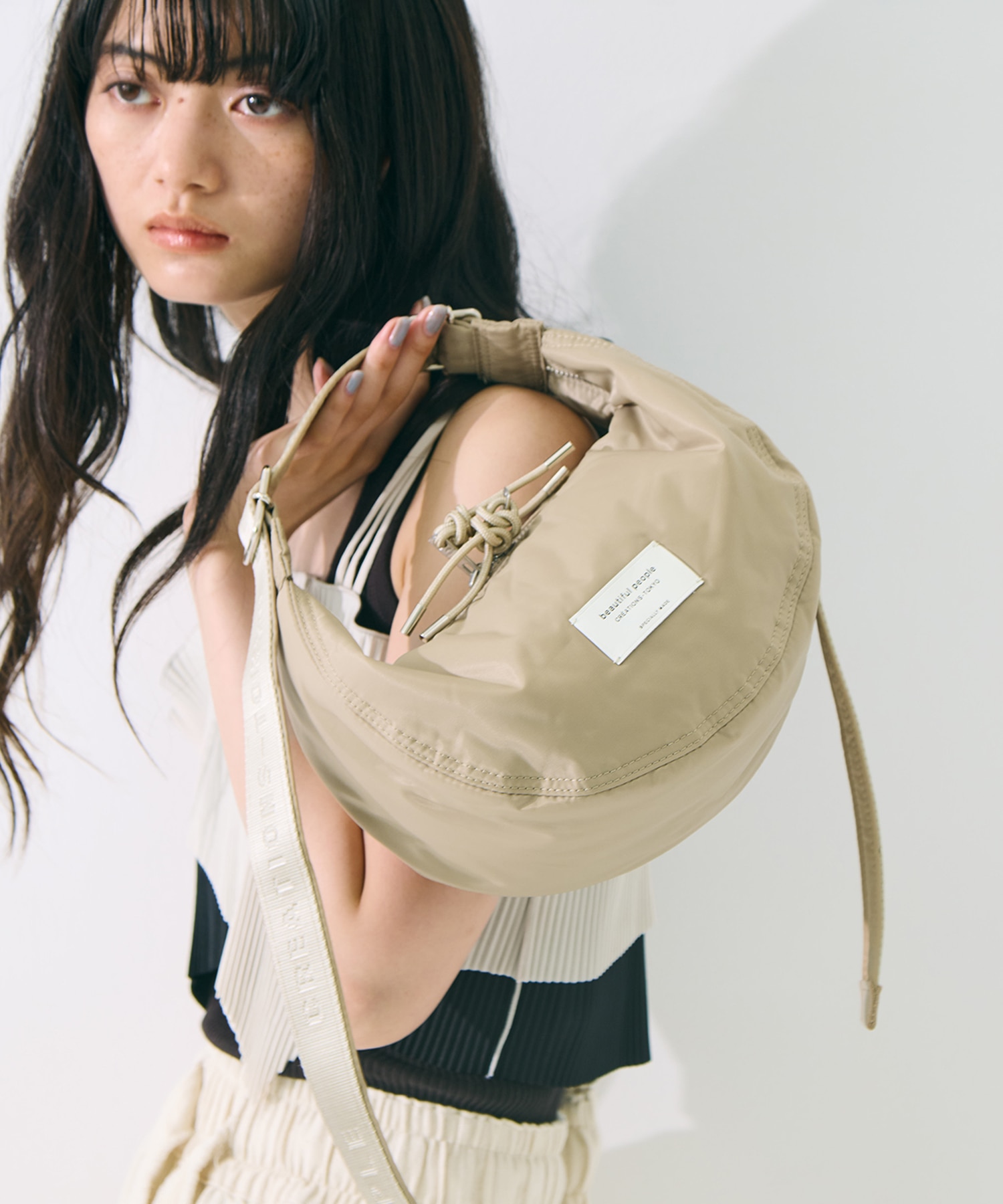 別注nylon moon shoulder bag beautiful people
