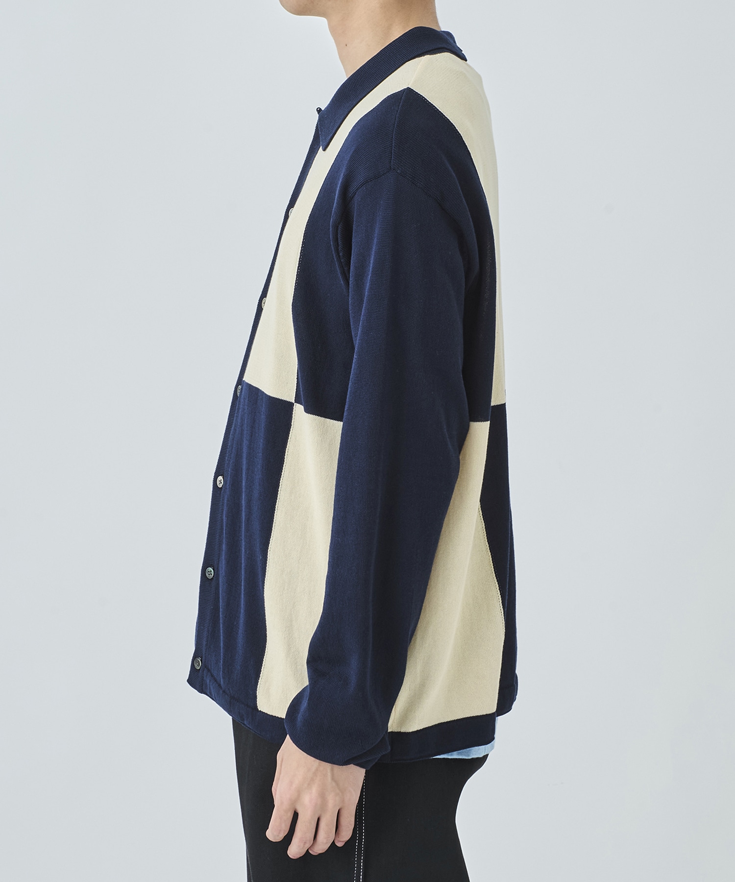 ALL BLUES BUTTON UP SWEATER Name.