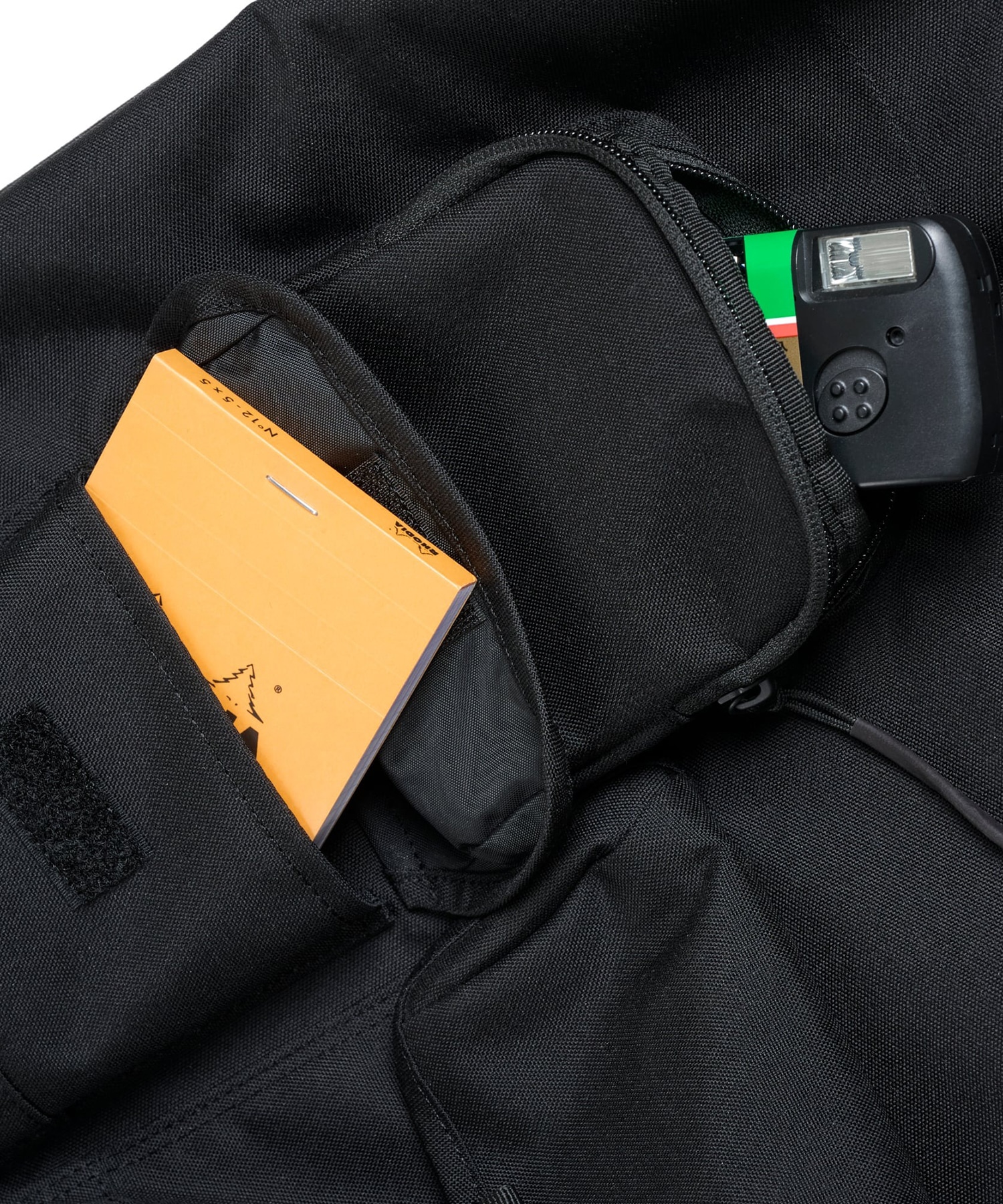 MULTI POCKETS SHOULDER BAG BAICYCLON by bagjack