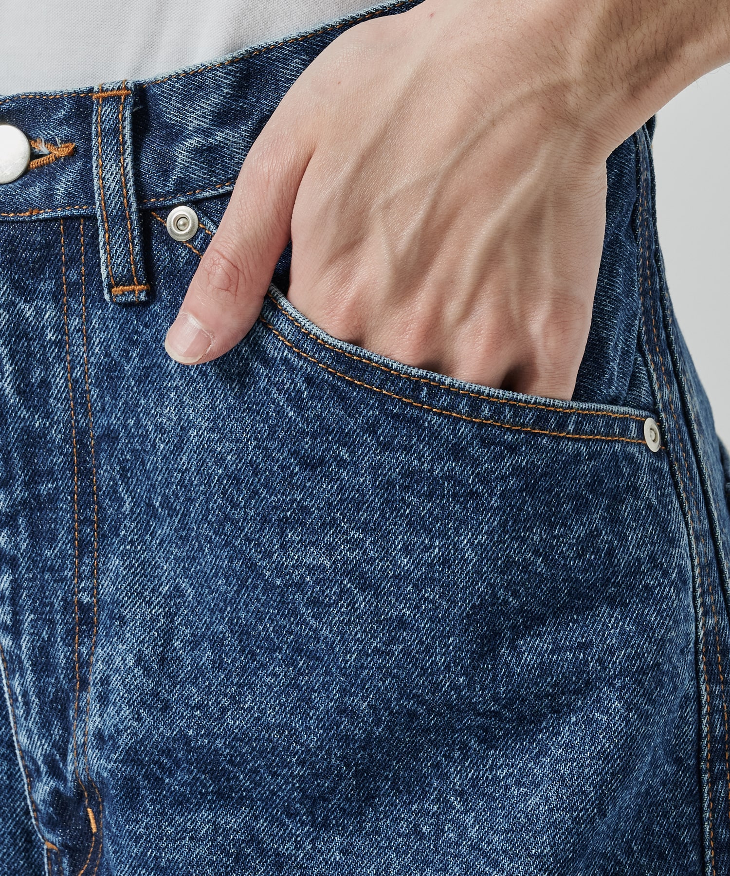 〈別注〉3D TWISTED SHORTS NVRFRGT