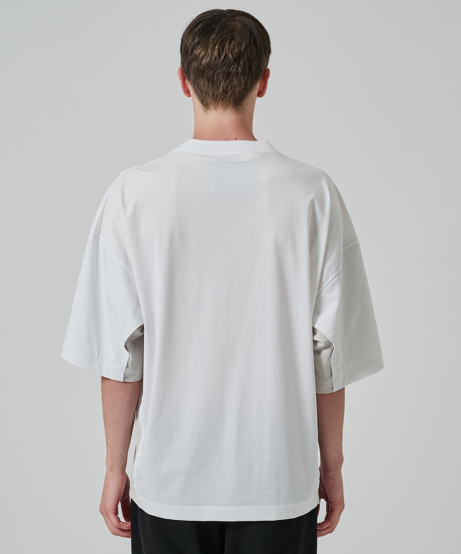 〈別注〉メッシュ切り替えミルスペックTEE N.HOOLYWOOD