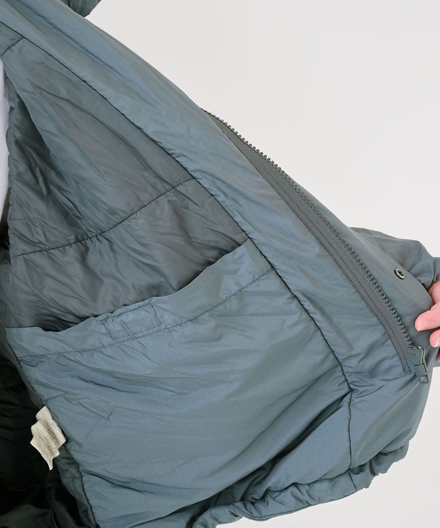 XSSML-25AW-BL01 PRIMALOFT BLOUSON XS.S.M.L（サイズ）