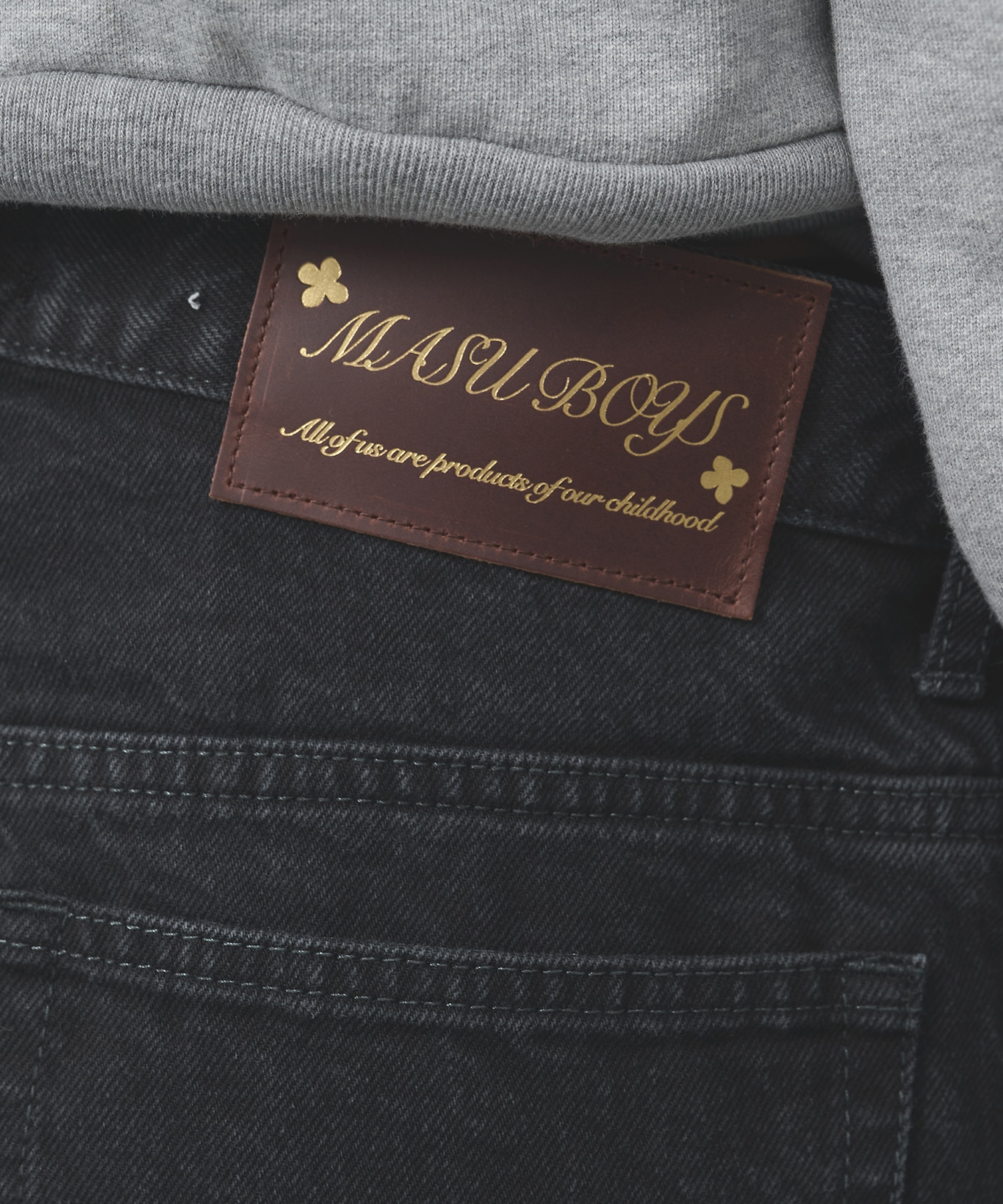 MB BAGGY JEANS MASU
