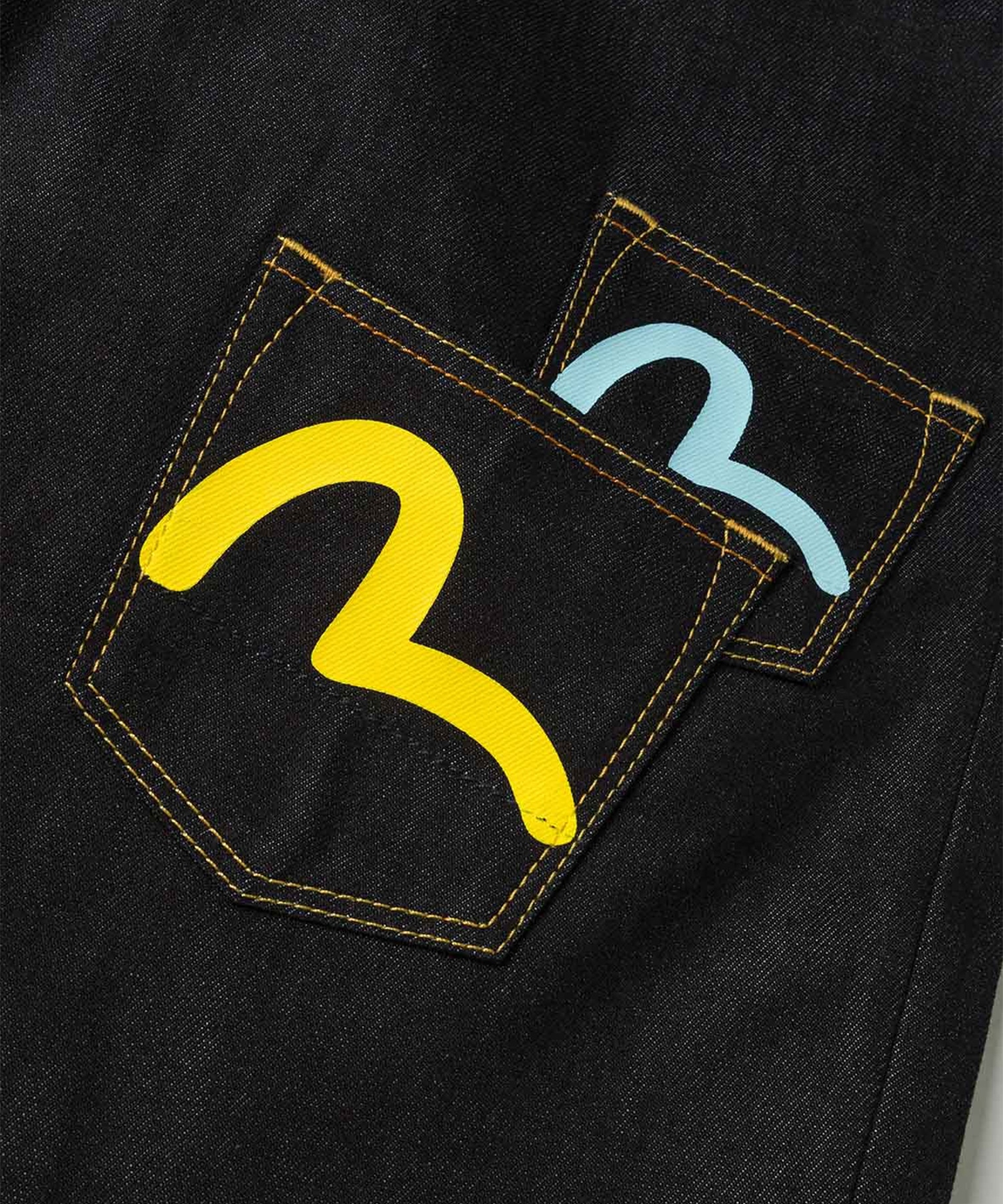 HT MULTI-POCKET DENIM SHORT 
