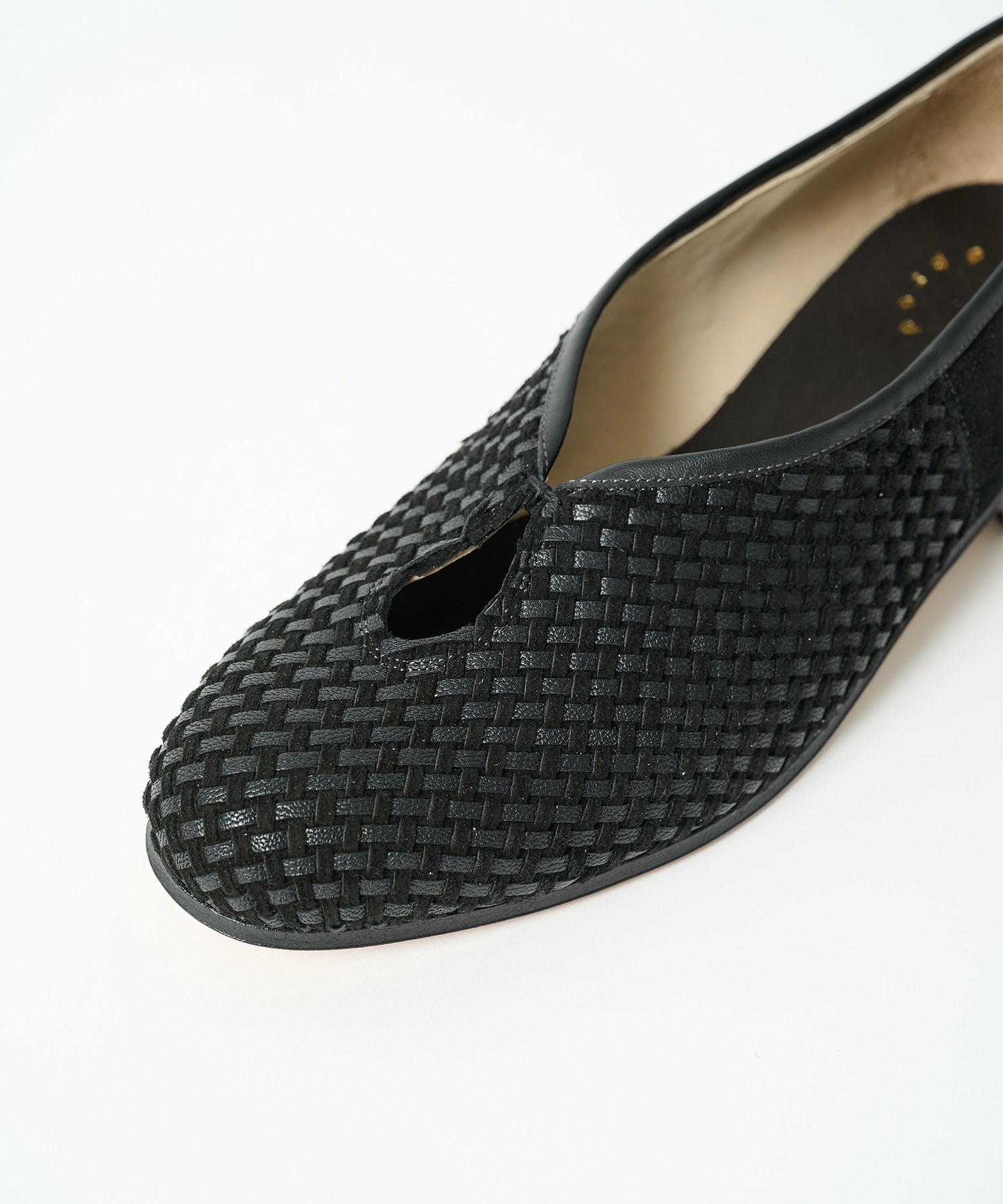 Tear Pumps Mesh Goat Suede Post Production