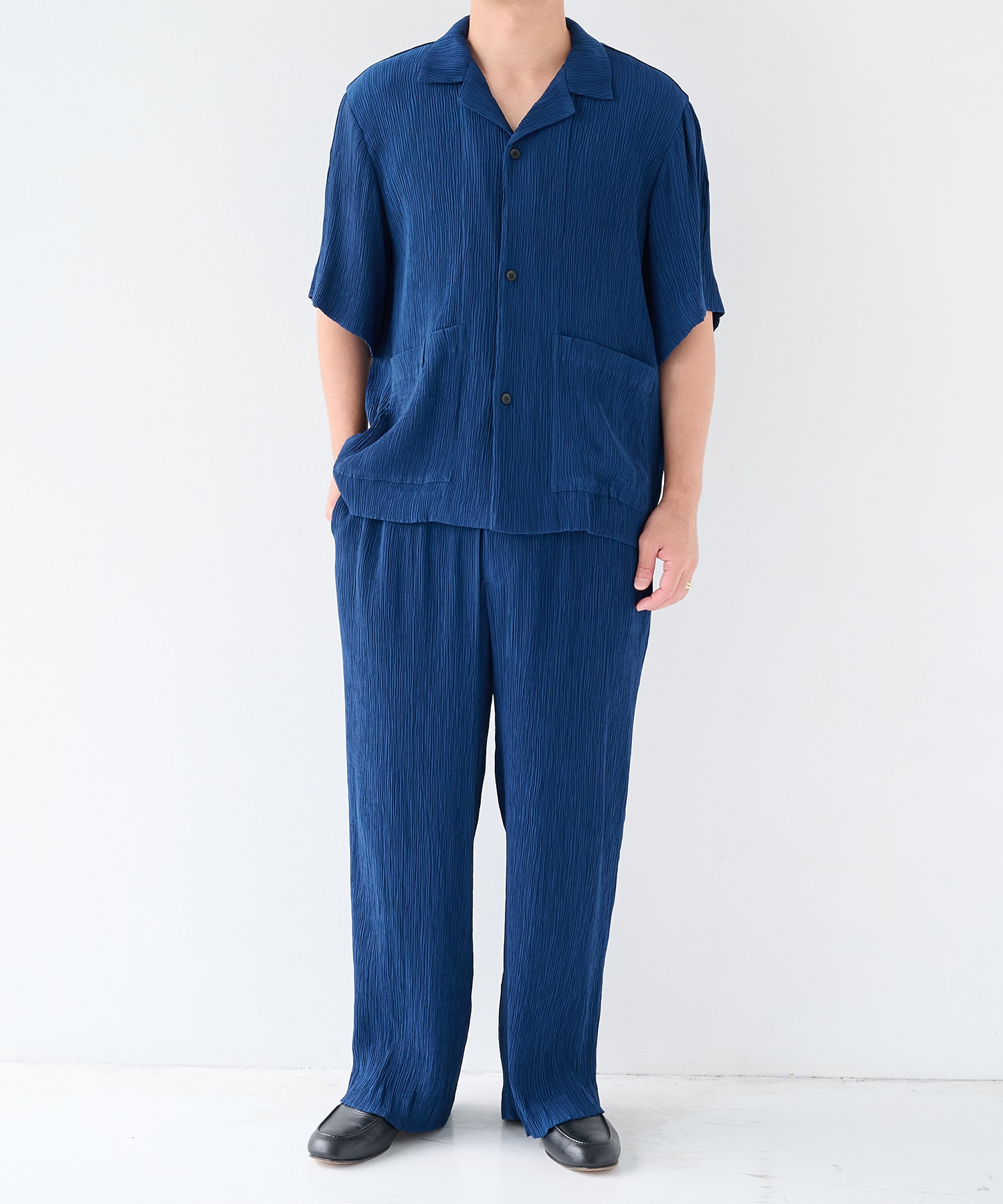 Silky Pleats Open Shirts STUDIOUS