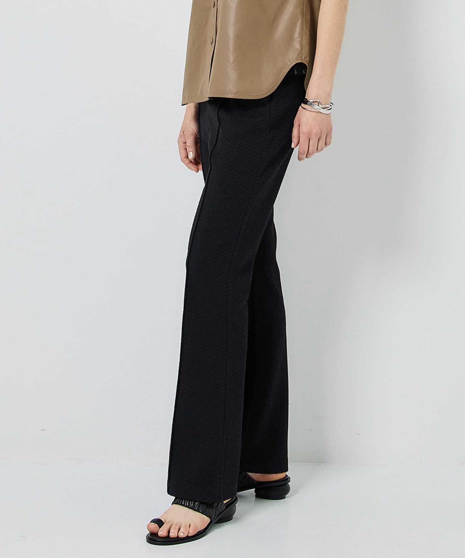 Almighty Stretch Flare Pants STUDIOUS