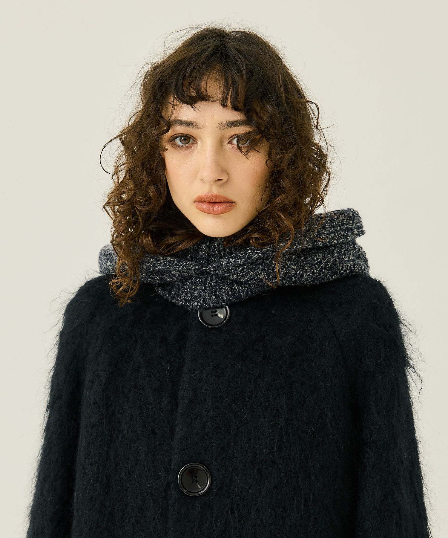 hood neck FUMIE=TANAKA