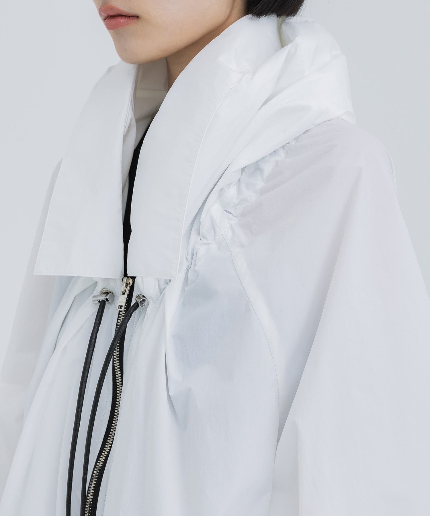 NYLON HOODIE BLOUSON CINOH