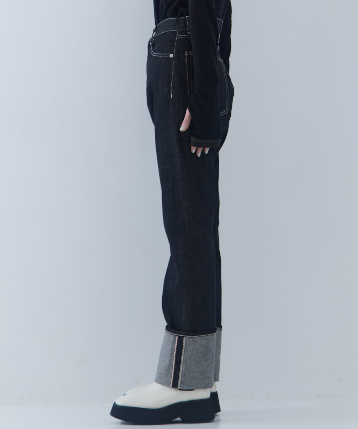 selvedge denim woman fits beautiful people