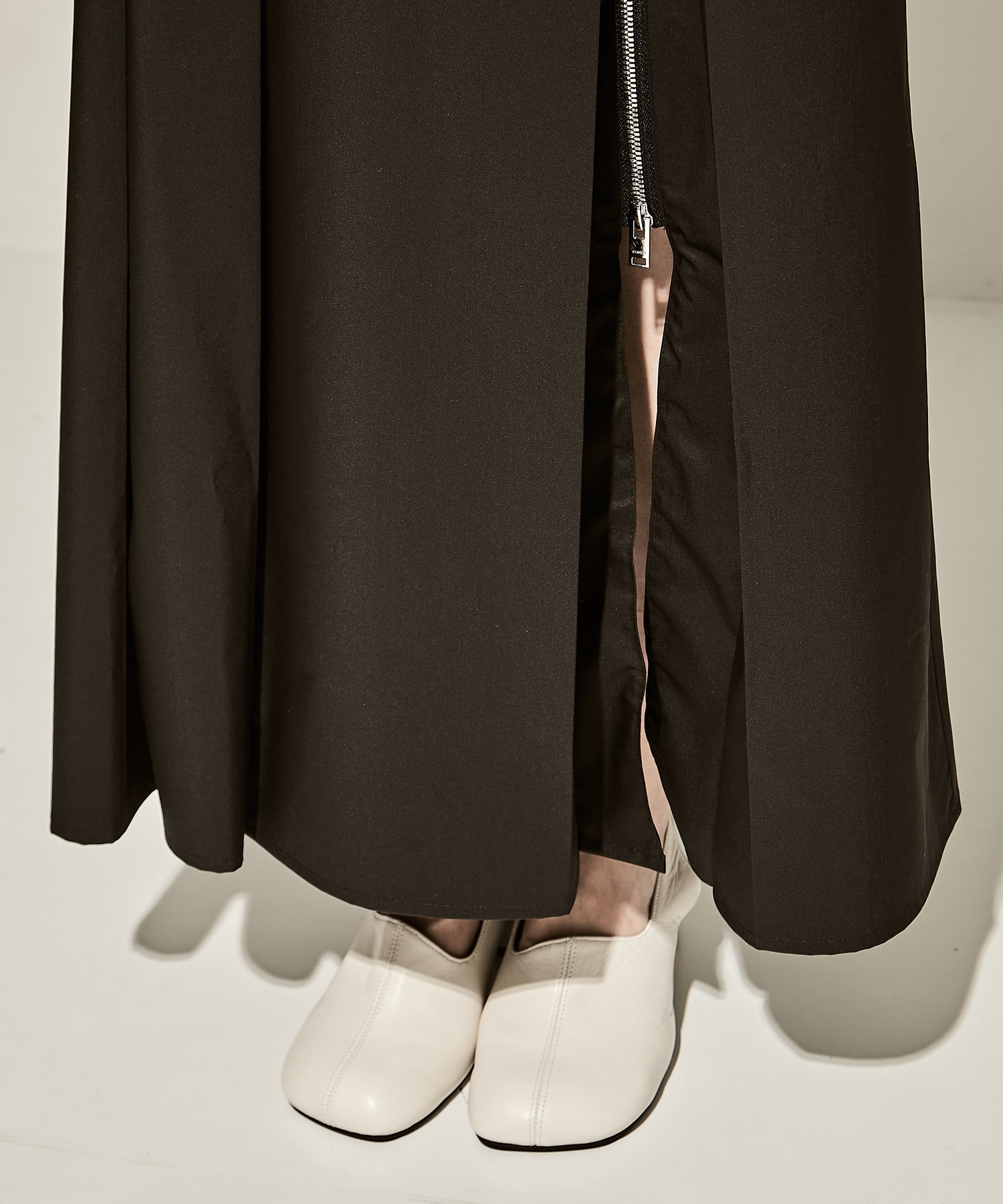 SUPIMA C/PE/PU ZIP SKIRT CINOH