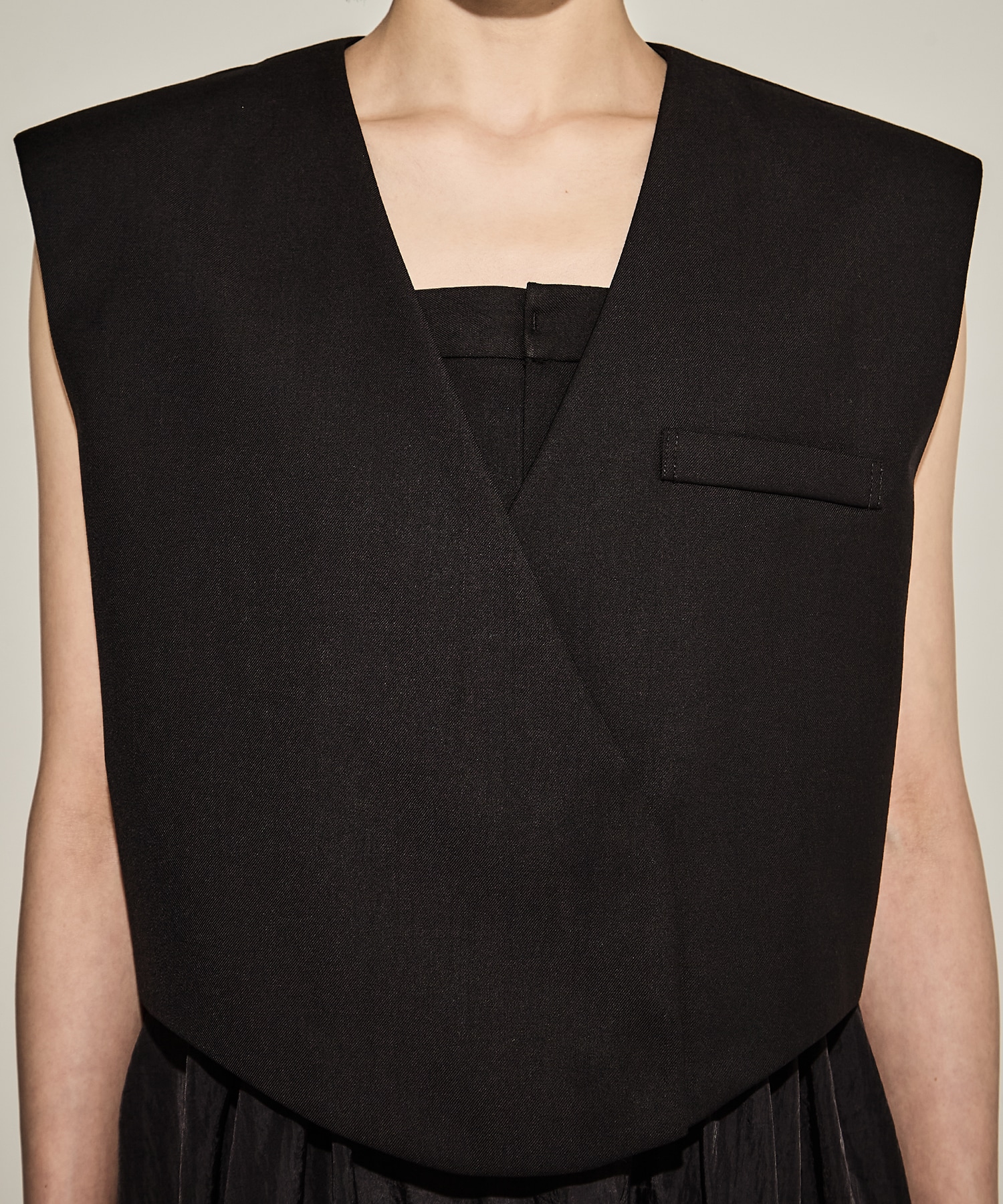 WAVE VEST WITH FLARE DRESS AMERI