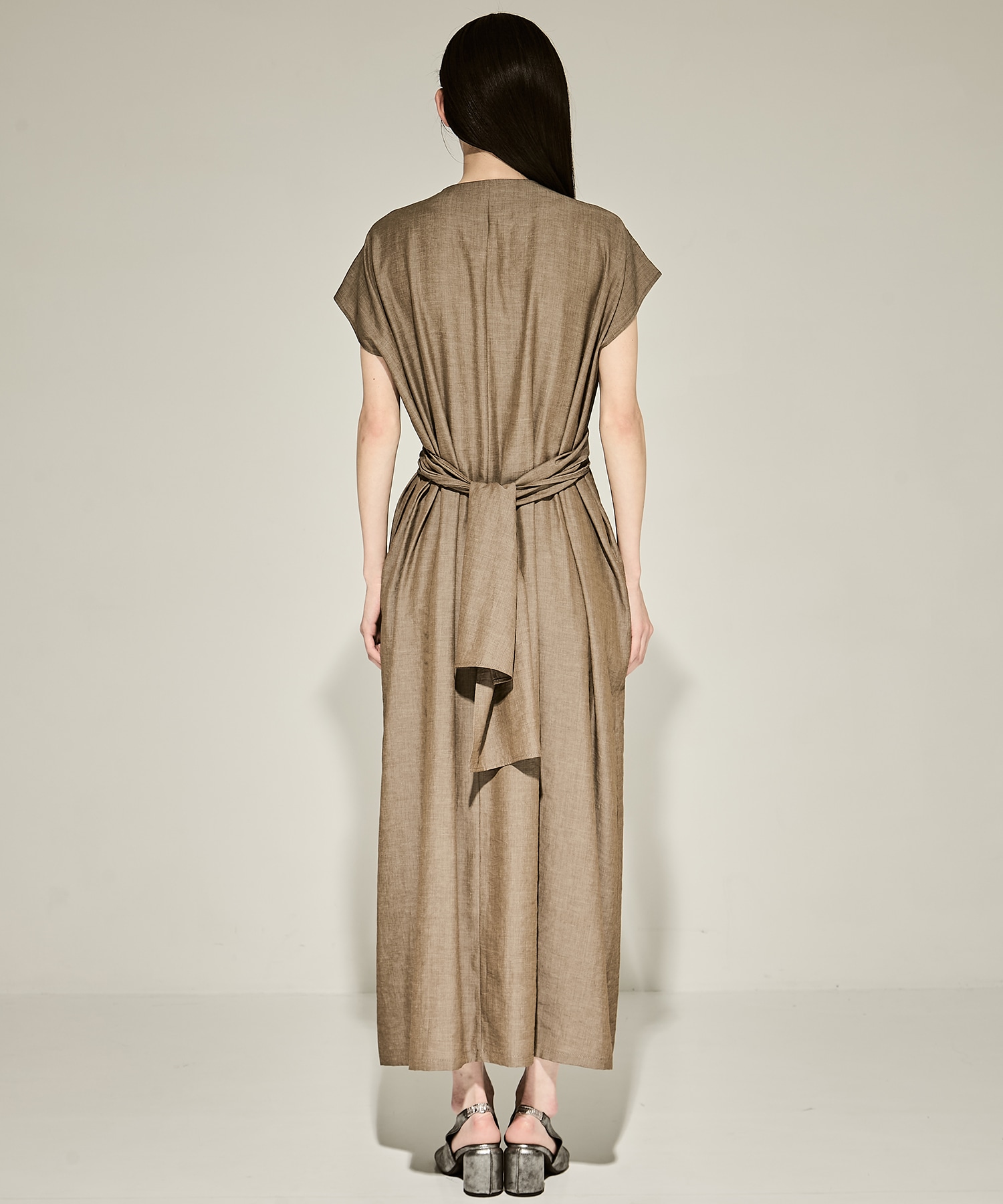 Valeria knot panel dress KH AKIRANAKA