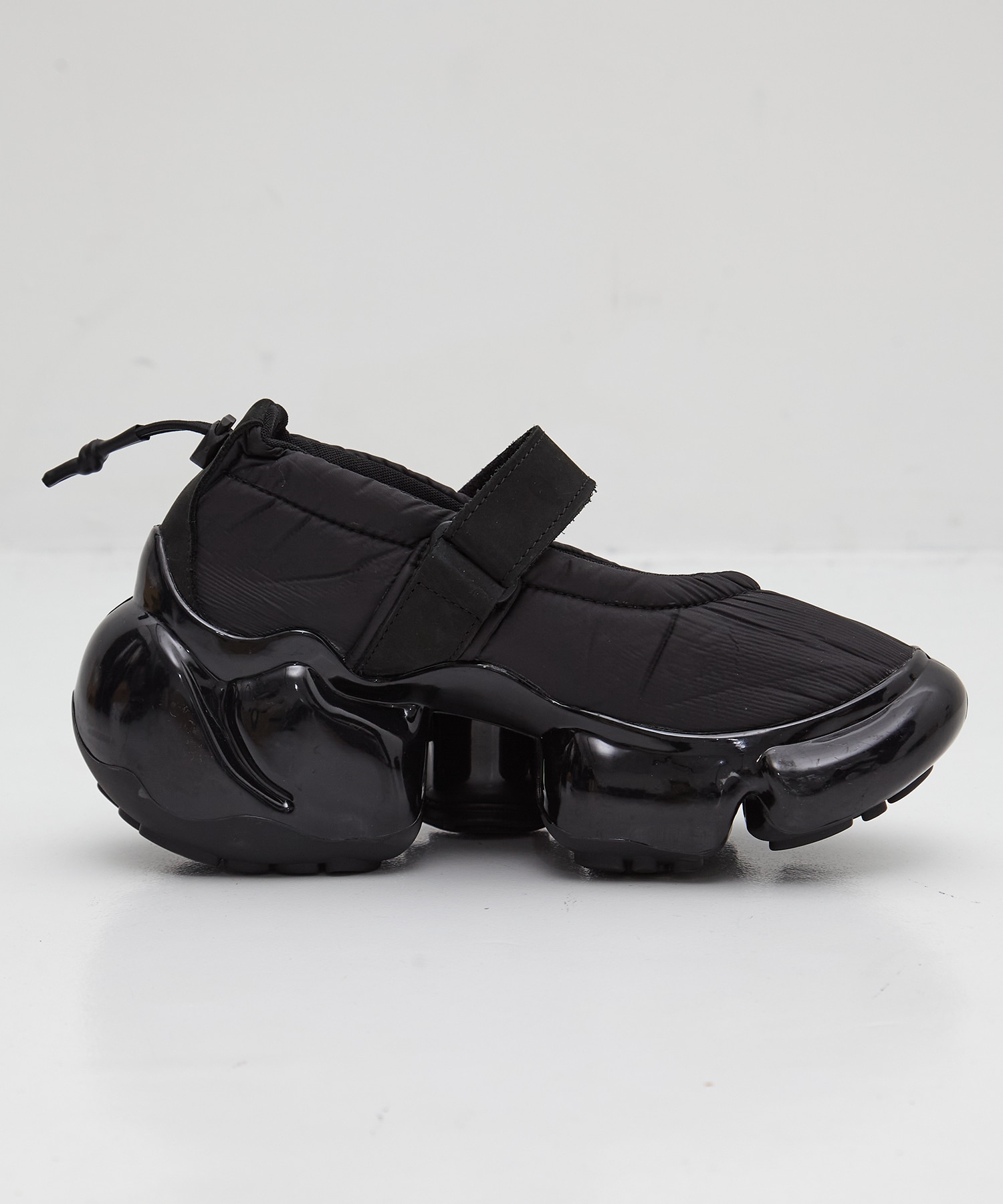MOOPIE STRAP PUMPS grounds