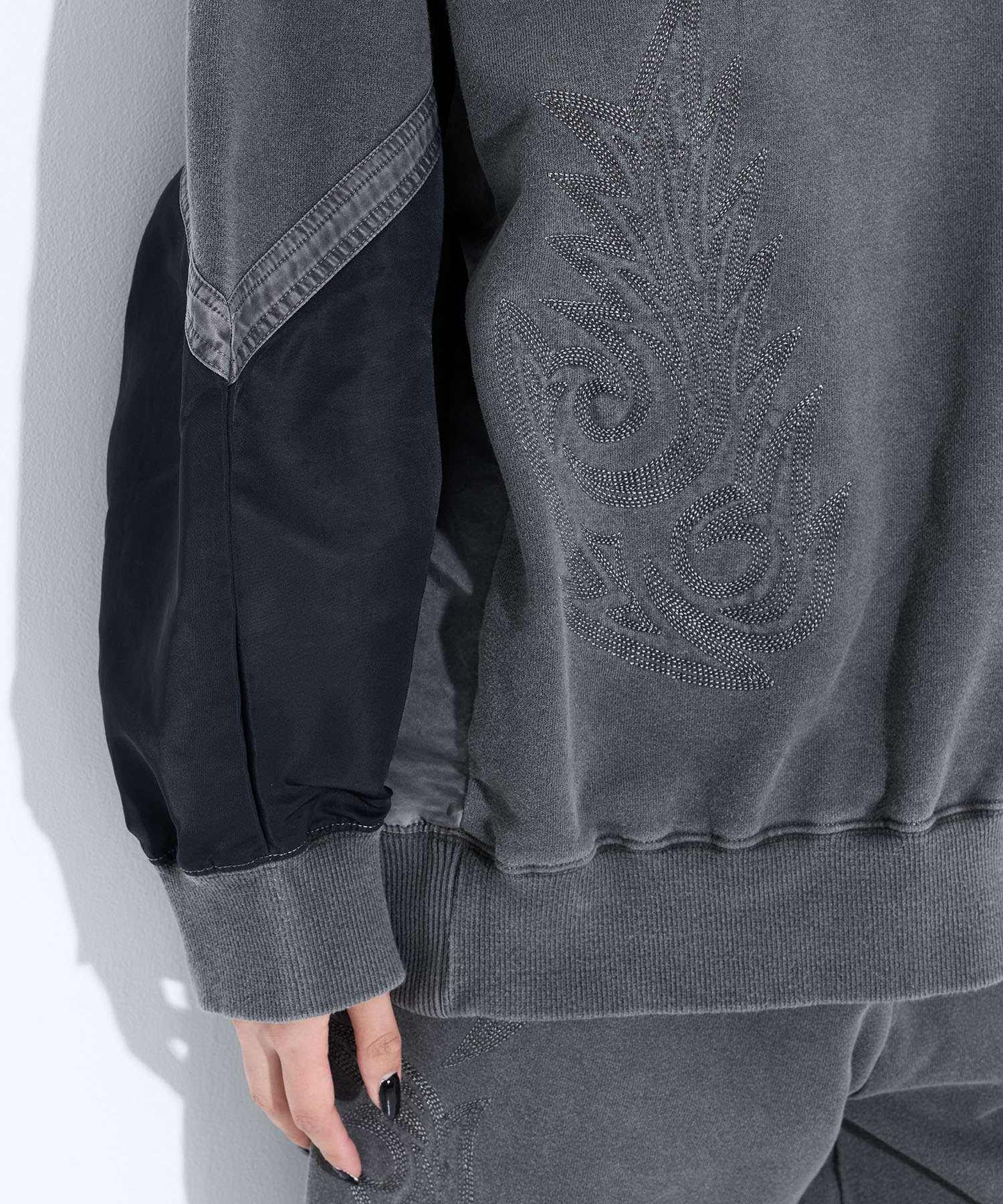 Embroidery sweatshirt TOGA