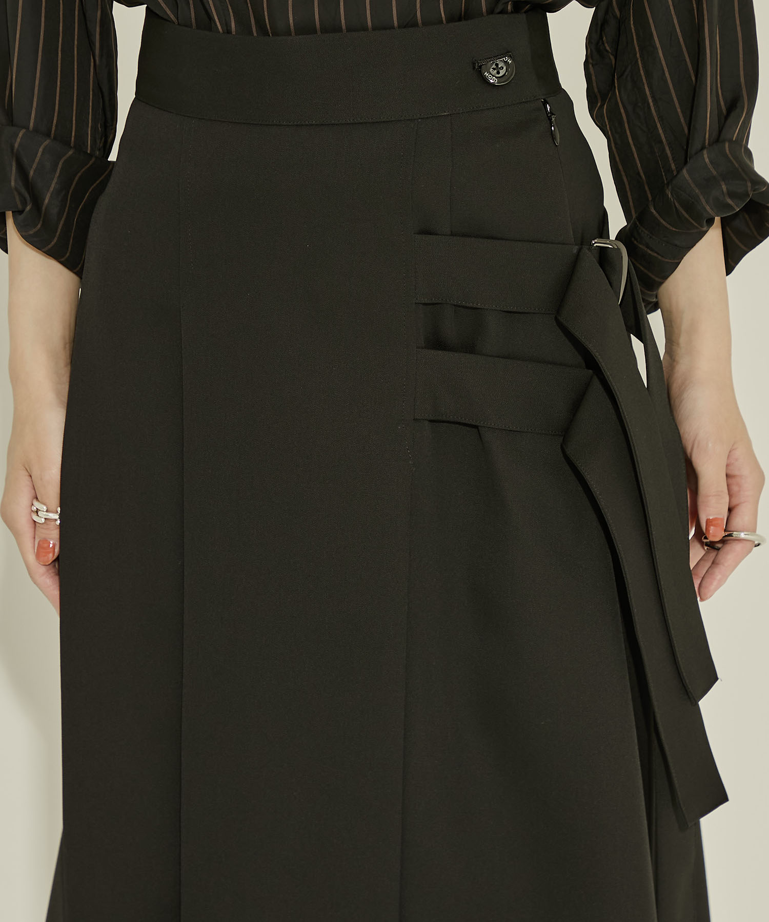 Double Belt Pleats SKT UJOH