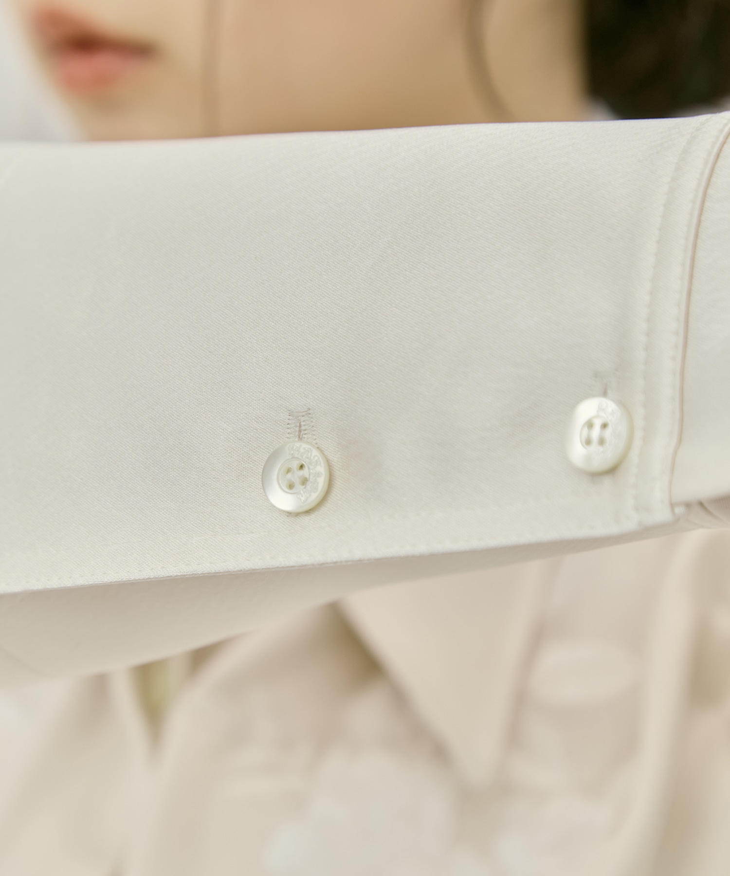 別注 EMBROIDERY SATIN SHIRT FETICO
