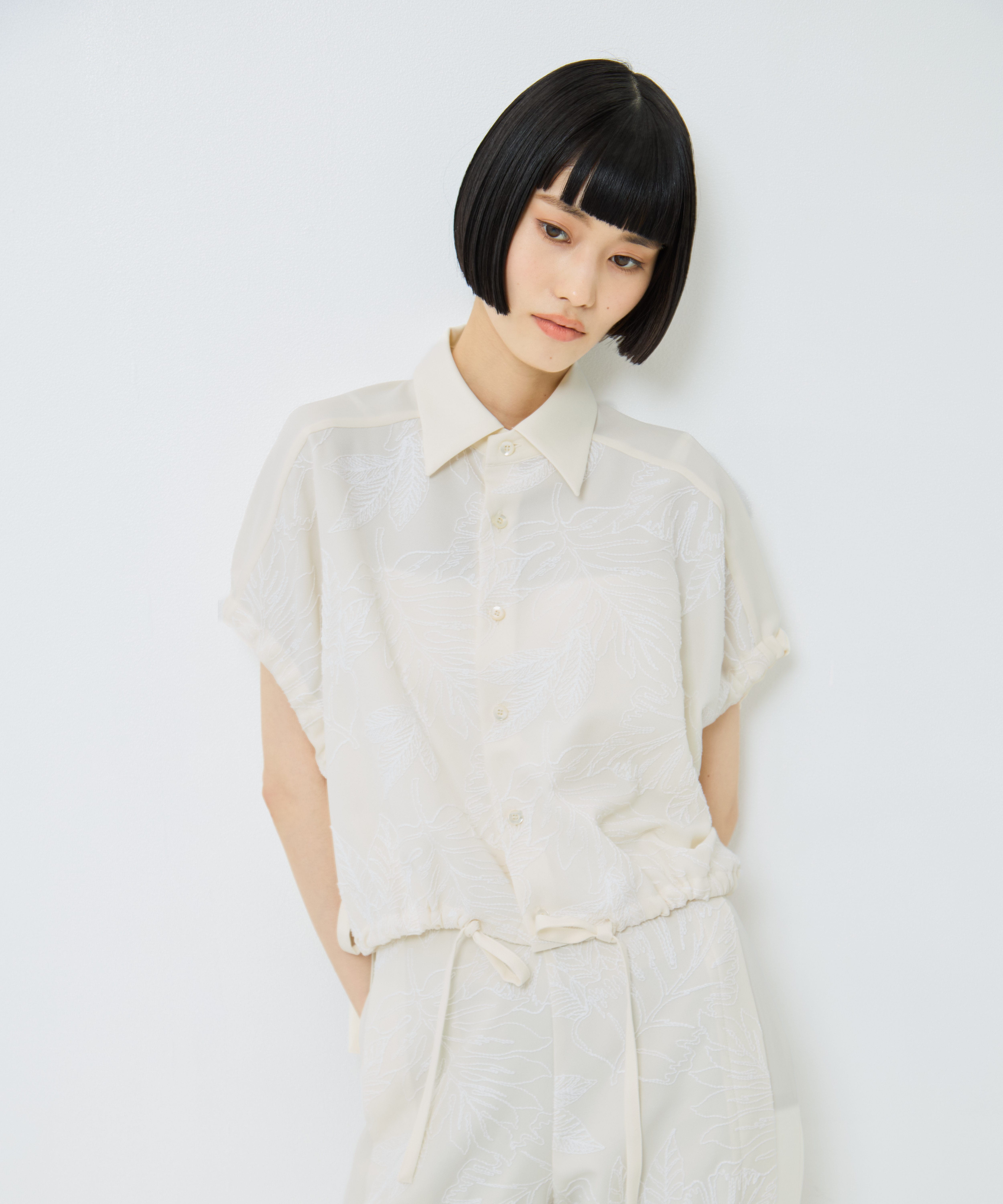 別注 FLOWER LACE GATHER SLEEVE SHIRT UJOH